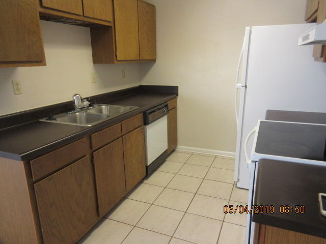 SURFSONG CONDO OF DESTIN - Residential Lease