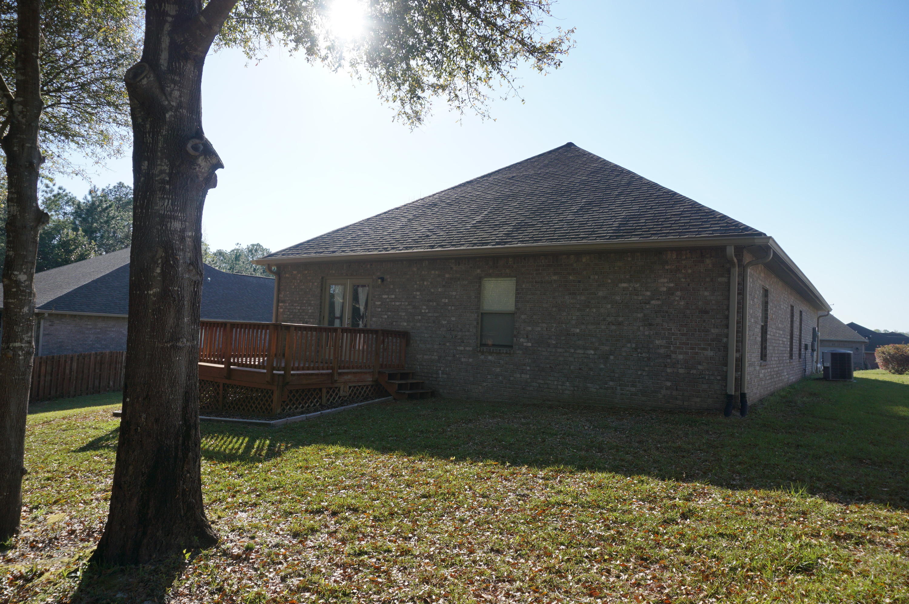 ROLLING RIDGE - Residential Lease