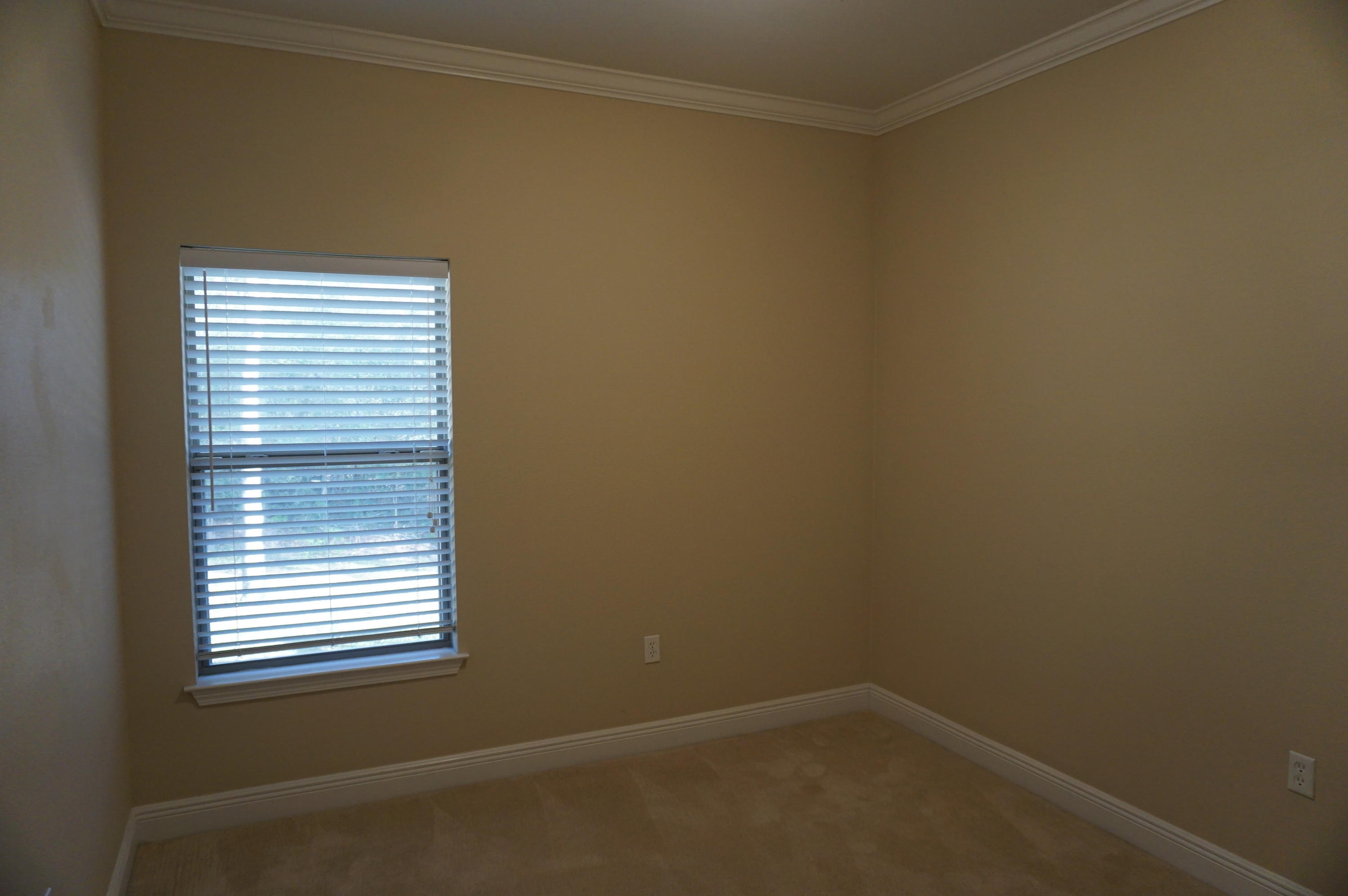 ROLLING RIDGE - Residential Lease