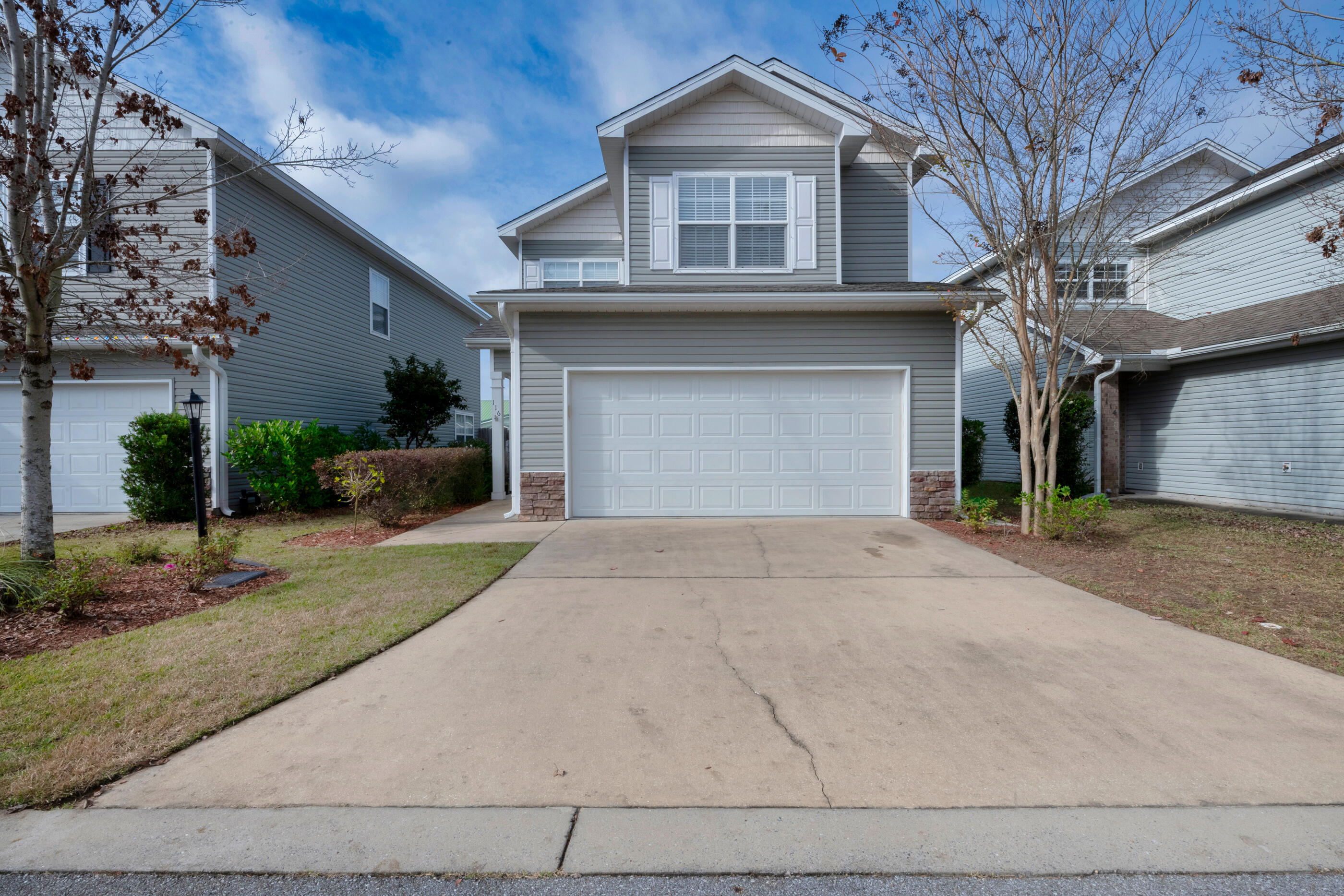 Redwood Village - Residential Lease