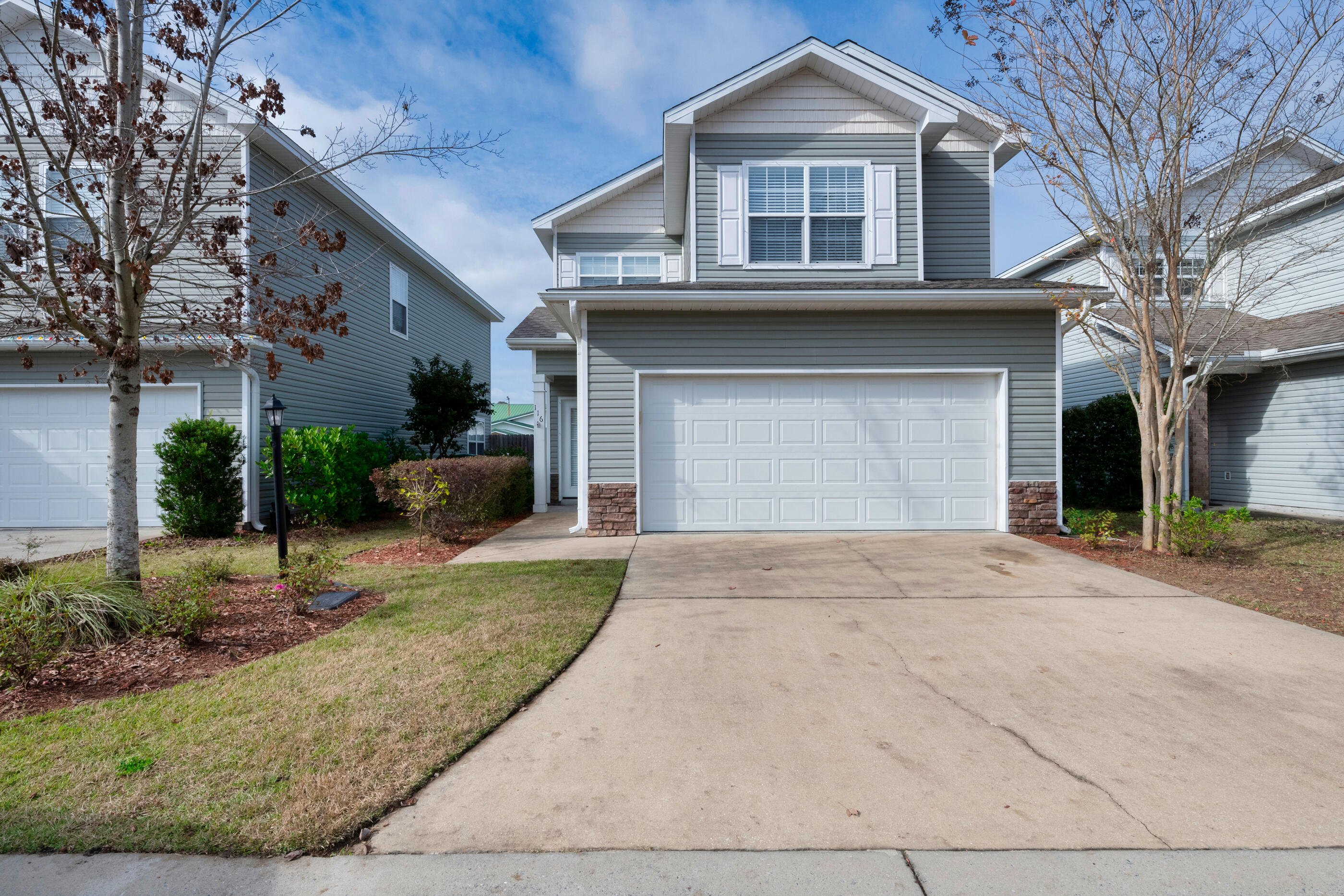 Redwood Village - Residential Lease