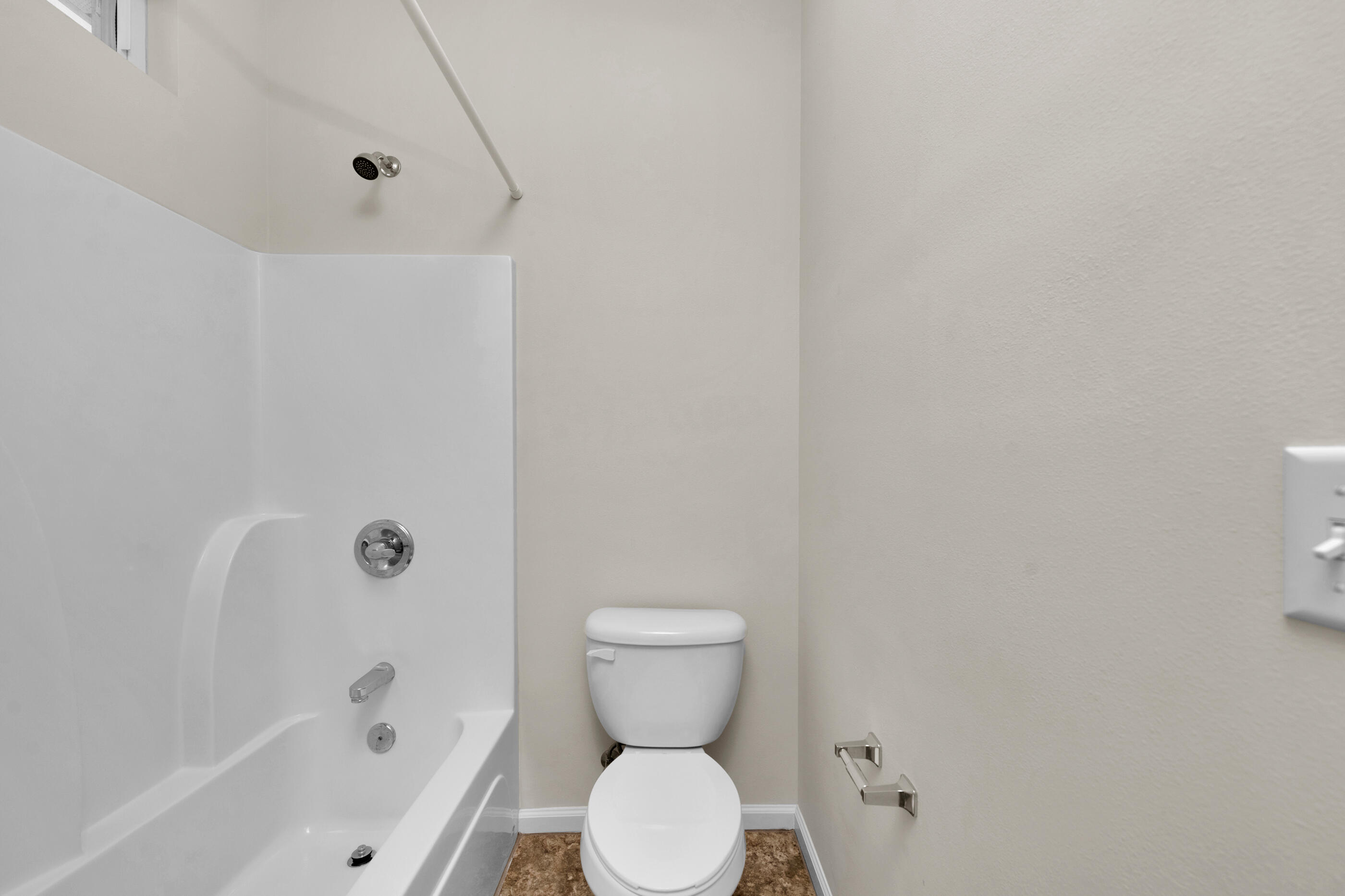 Redwood Village - Residential Lease
