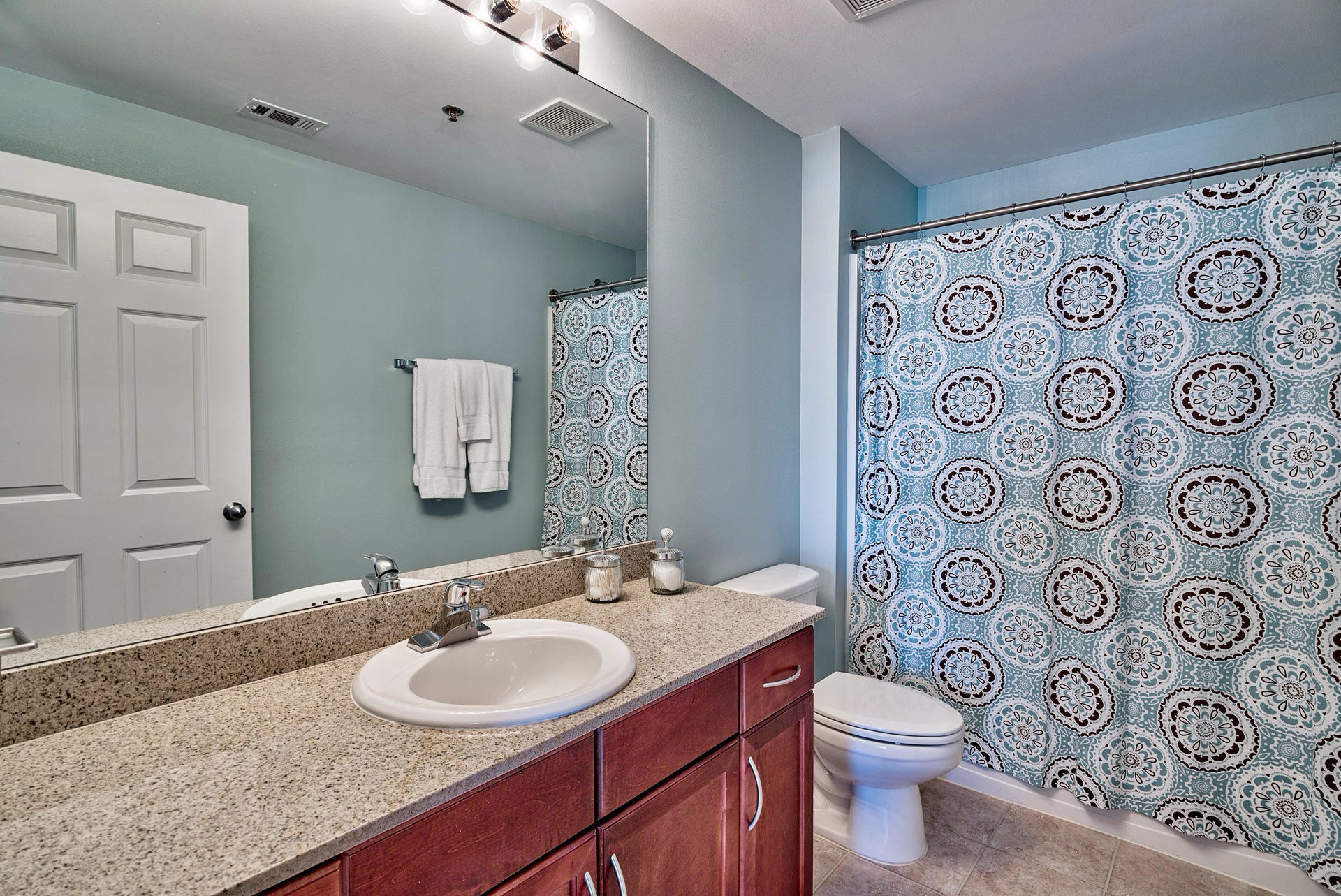 Laketown Wharf - Residential