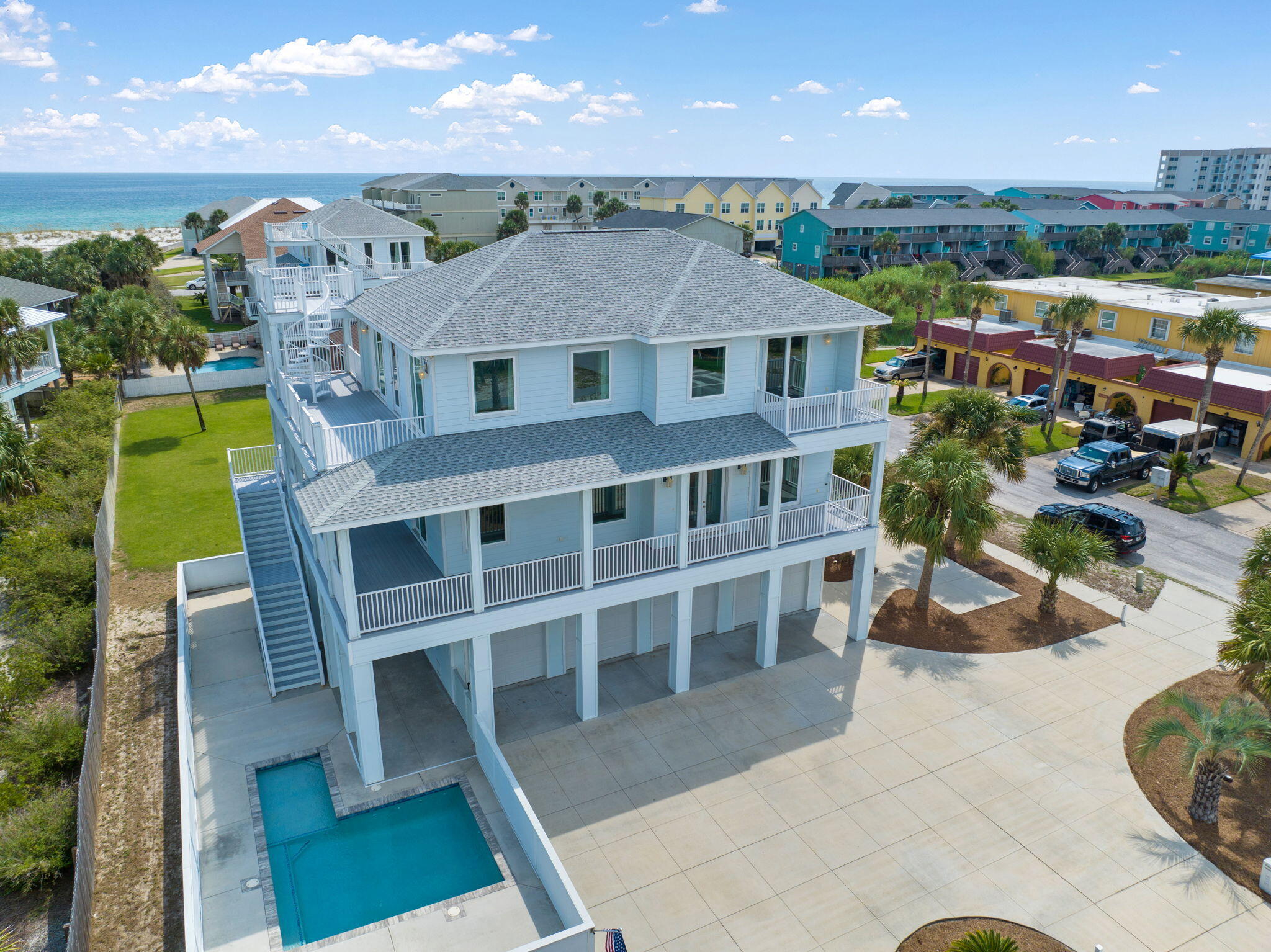 SANTA ROSA VILLAS - Residential