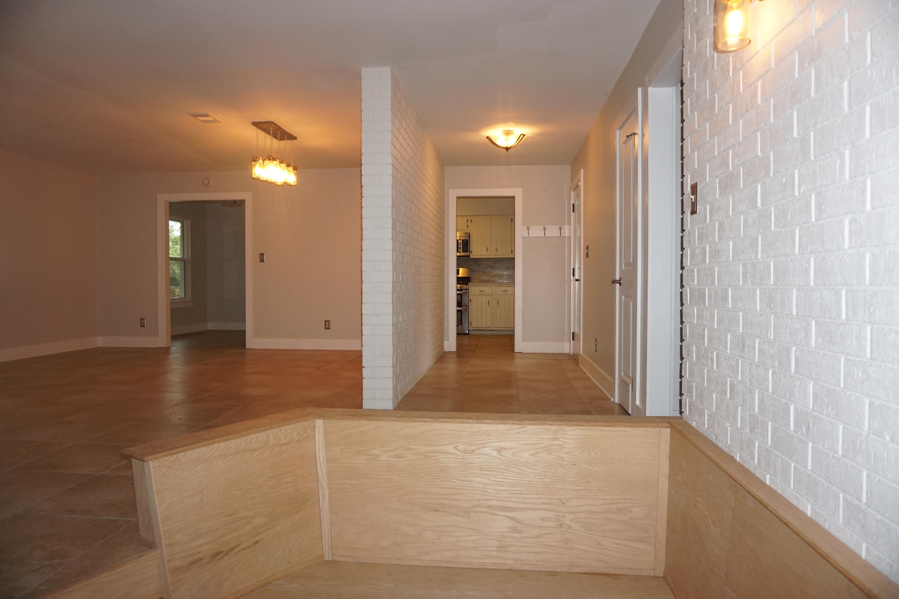 SANTA ROSA SHORES - Residential Lease