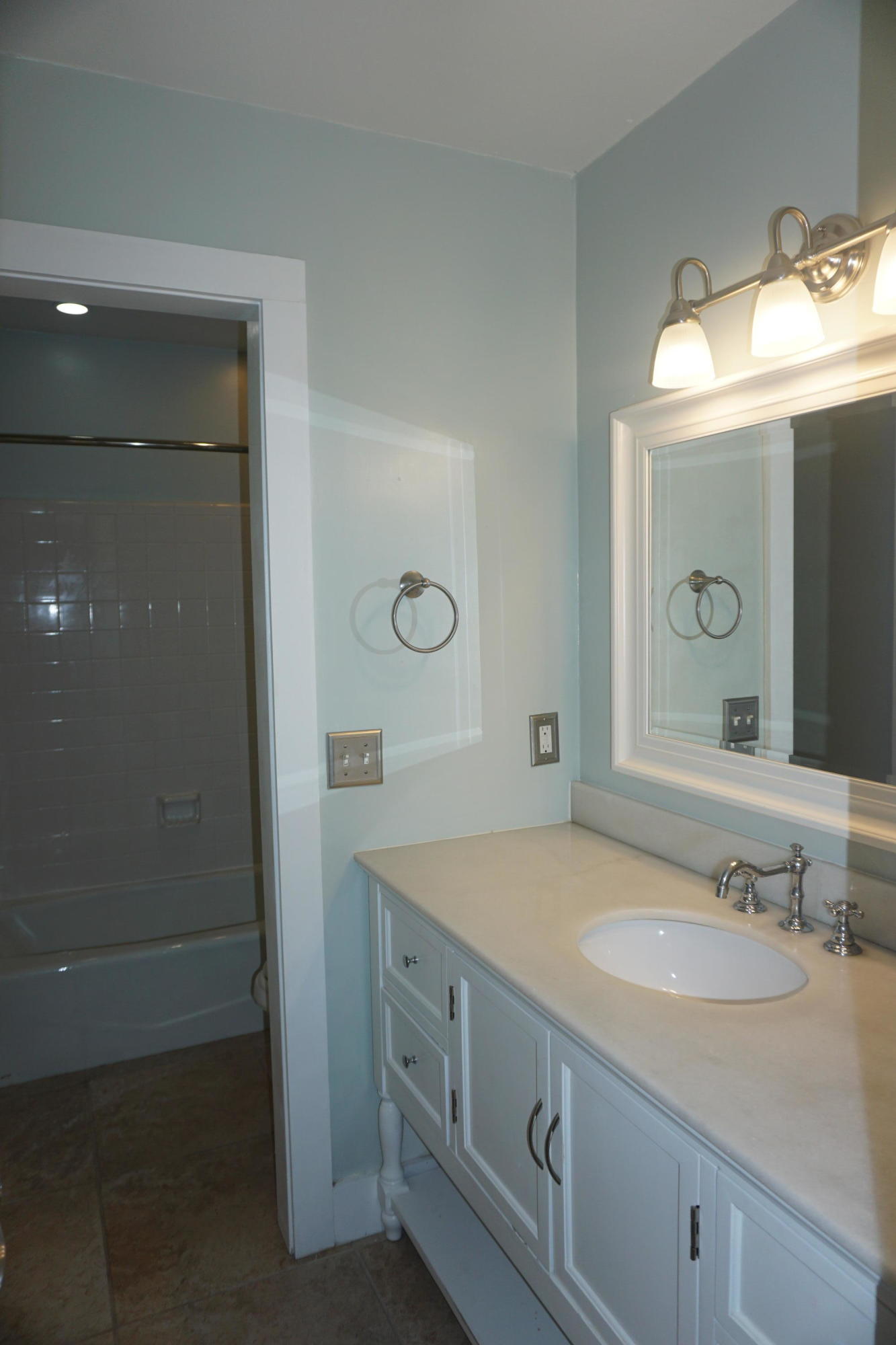 SANTA ROSA SHORES - Residential Lease
