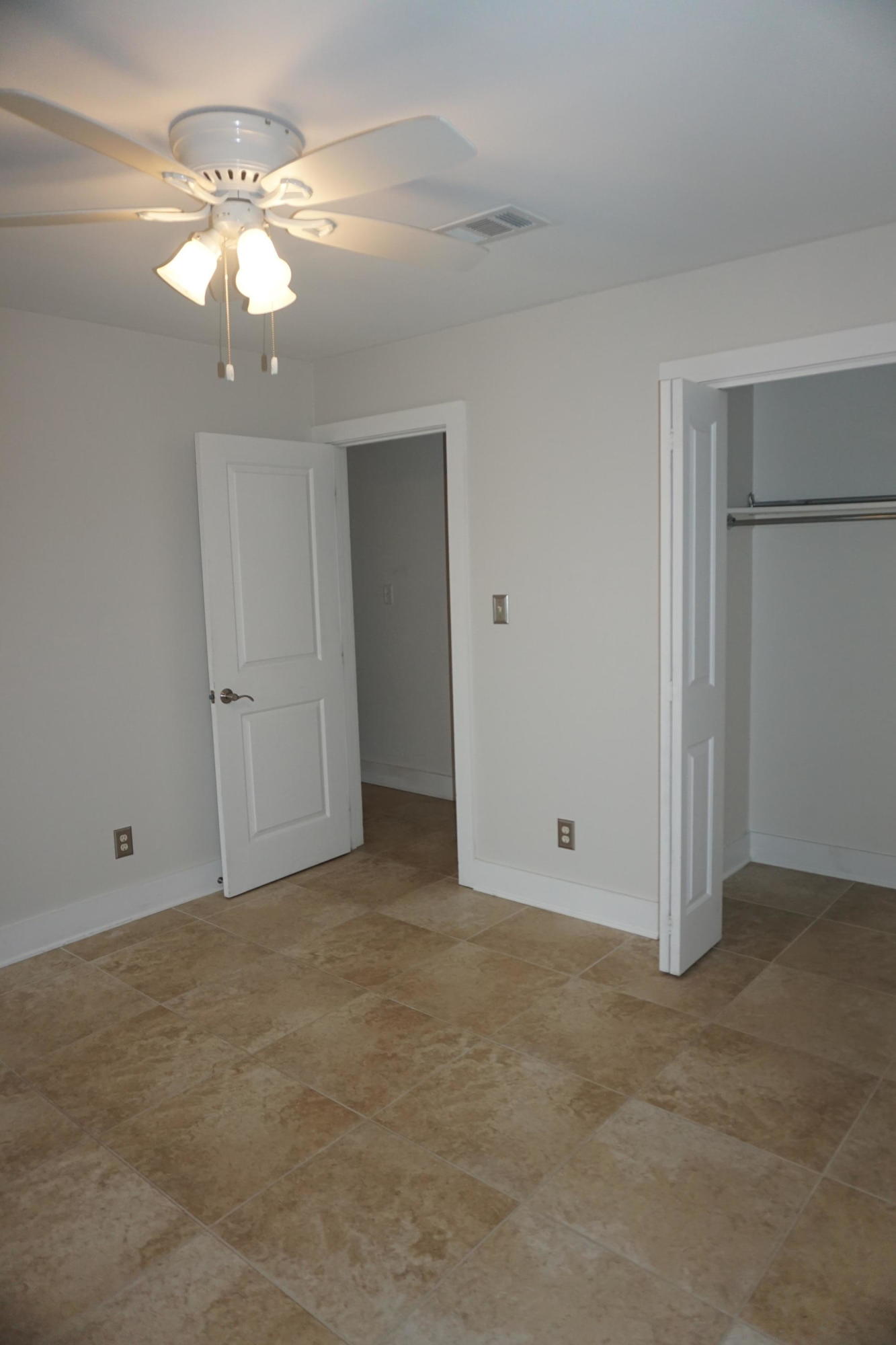 SANTA ROSA SHORES - Residential Lease