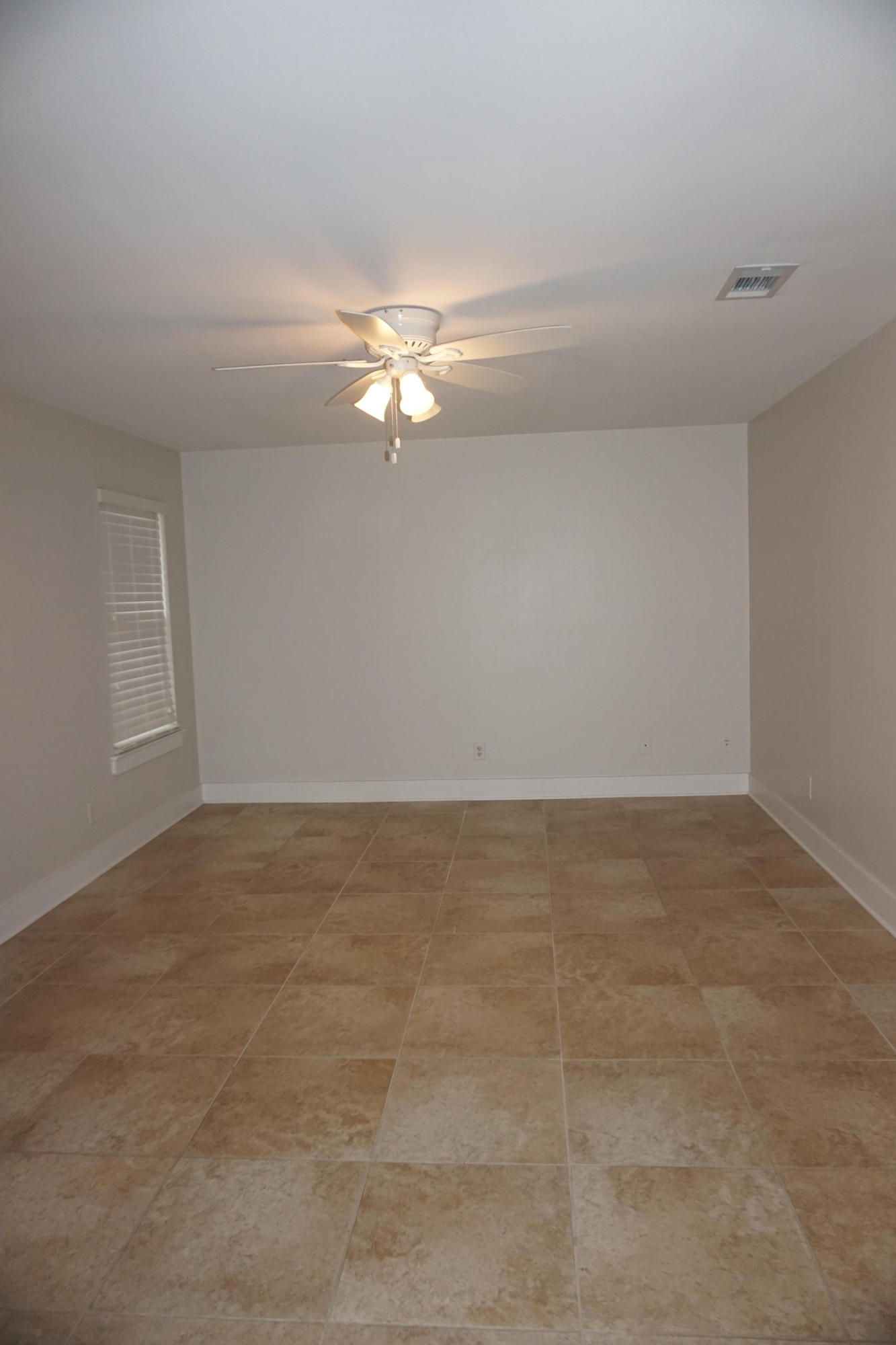 SANTA ROSA SHORES - Residential Lease