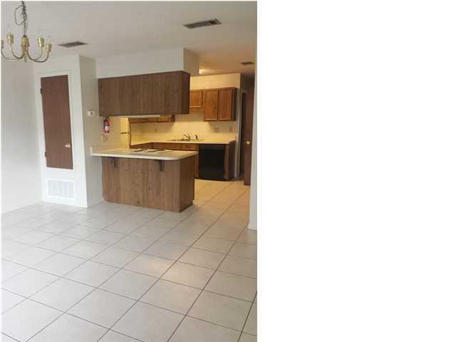 SCOTTWOOD - Residential Lease