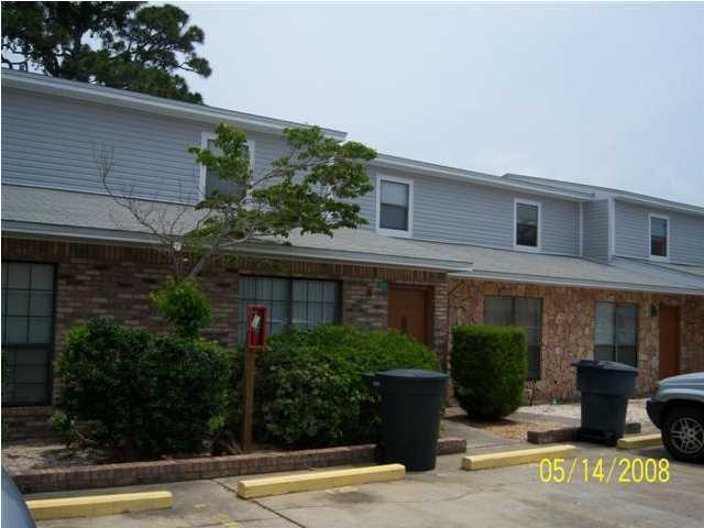 SCOTTWOOD - Residential Lease