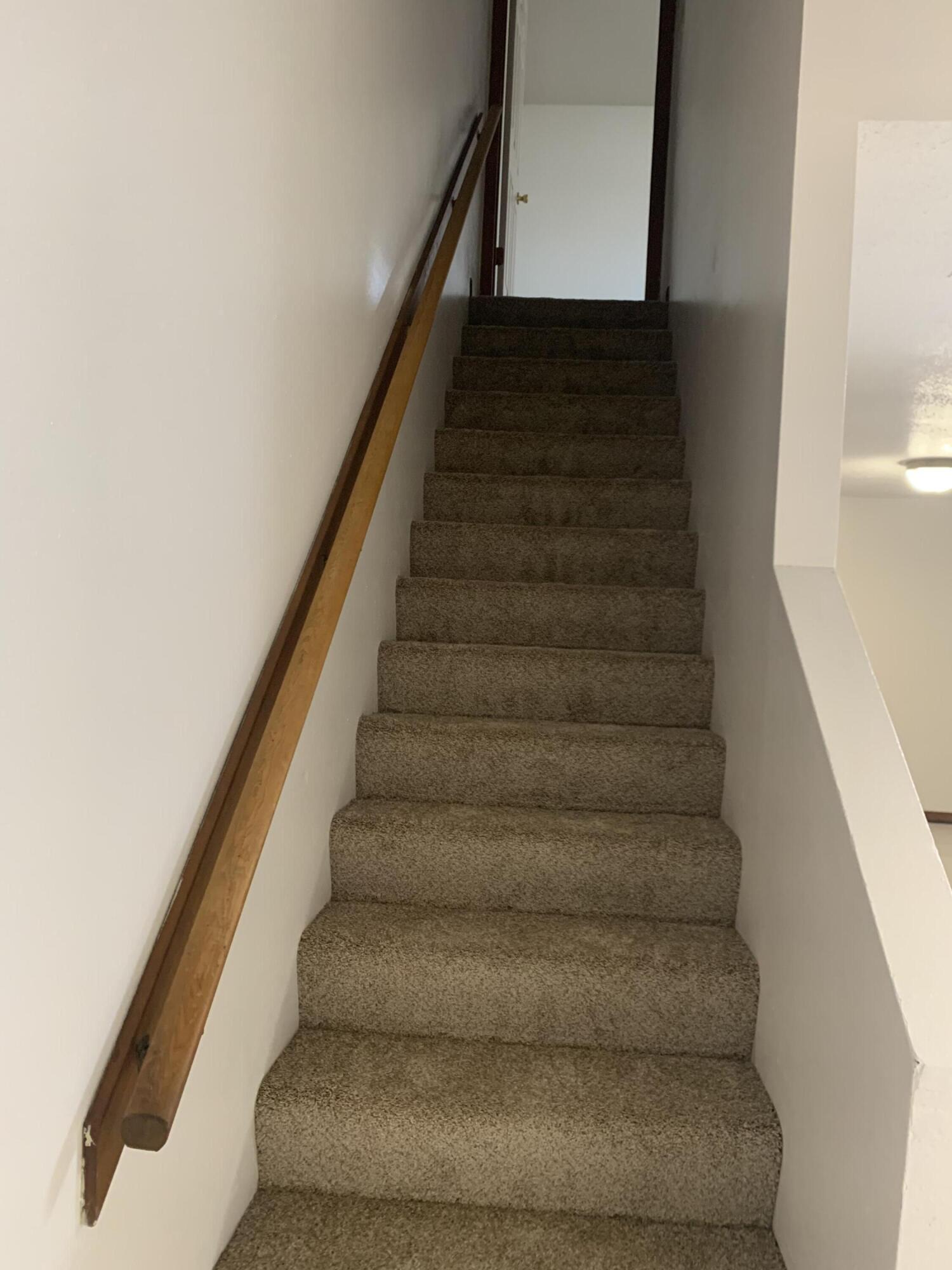 SCOTTWOOD - Residential Lease