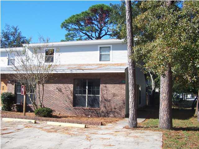 SCOTTWOOD - Residential Lease