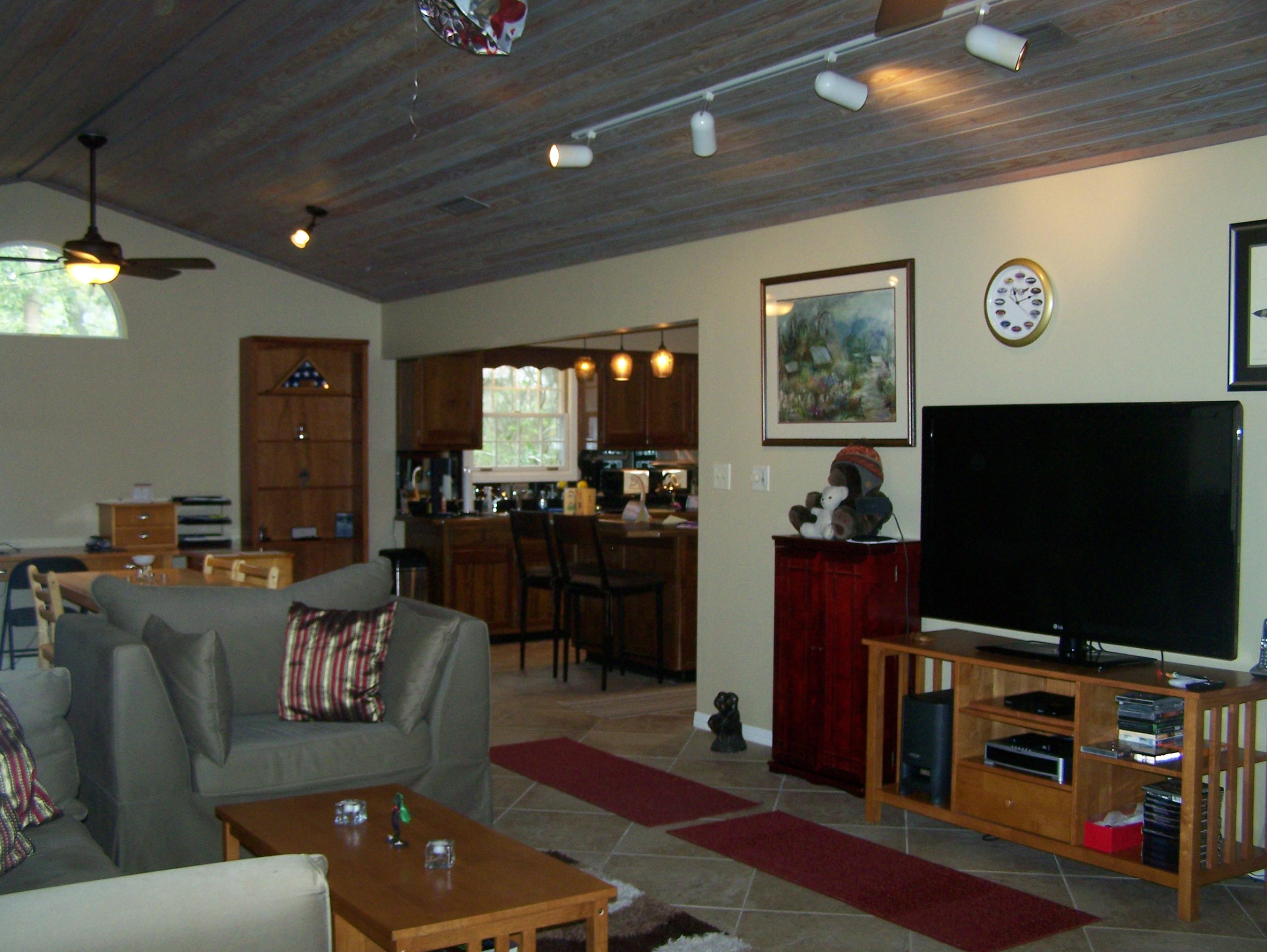 EDGEWATER VILLAGE - Residential Lease