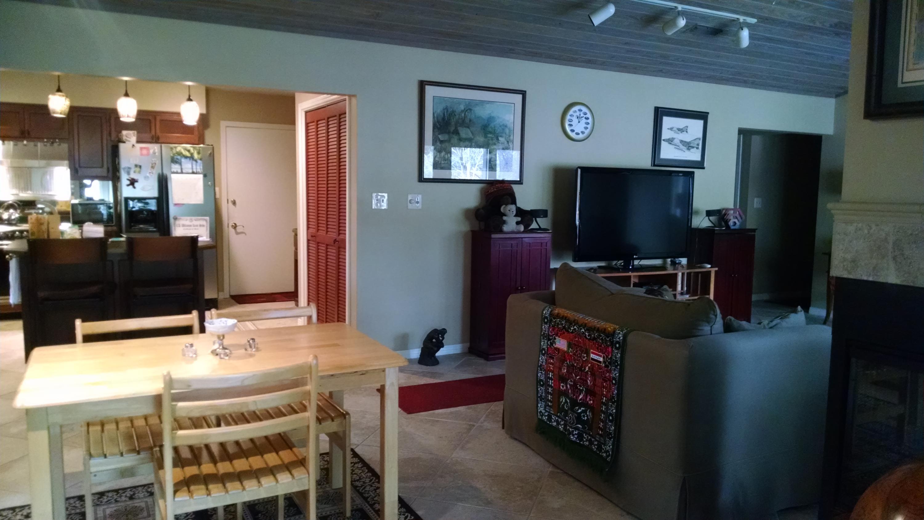 EDGEWATER VILLAGE - Residential Lease