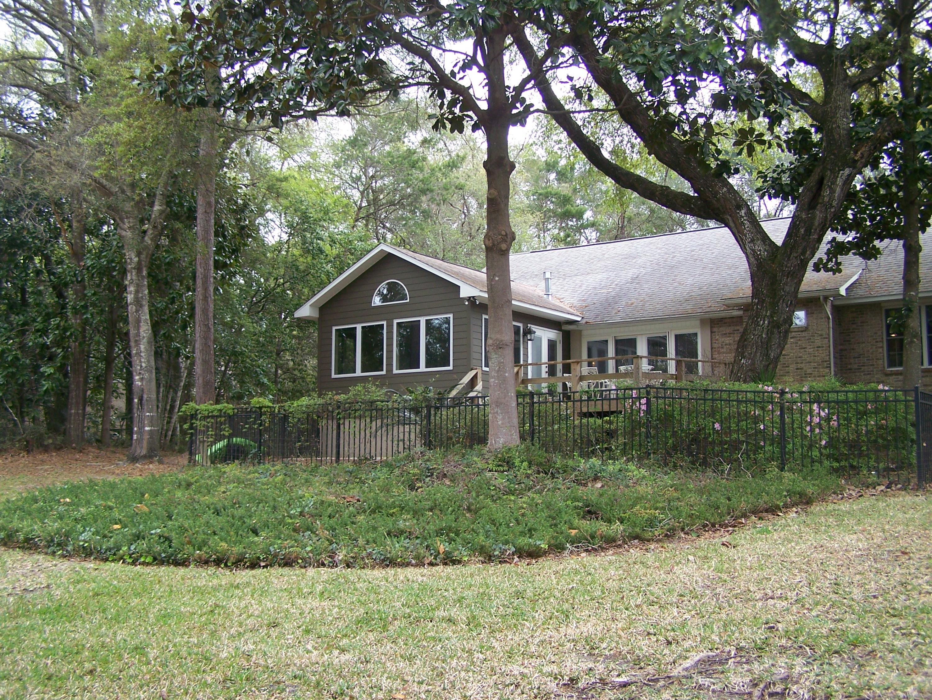EDGEWATER VILLAGE - Residential Lease