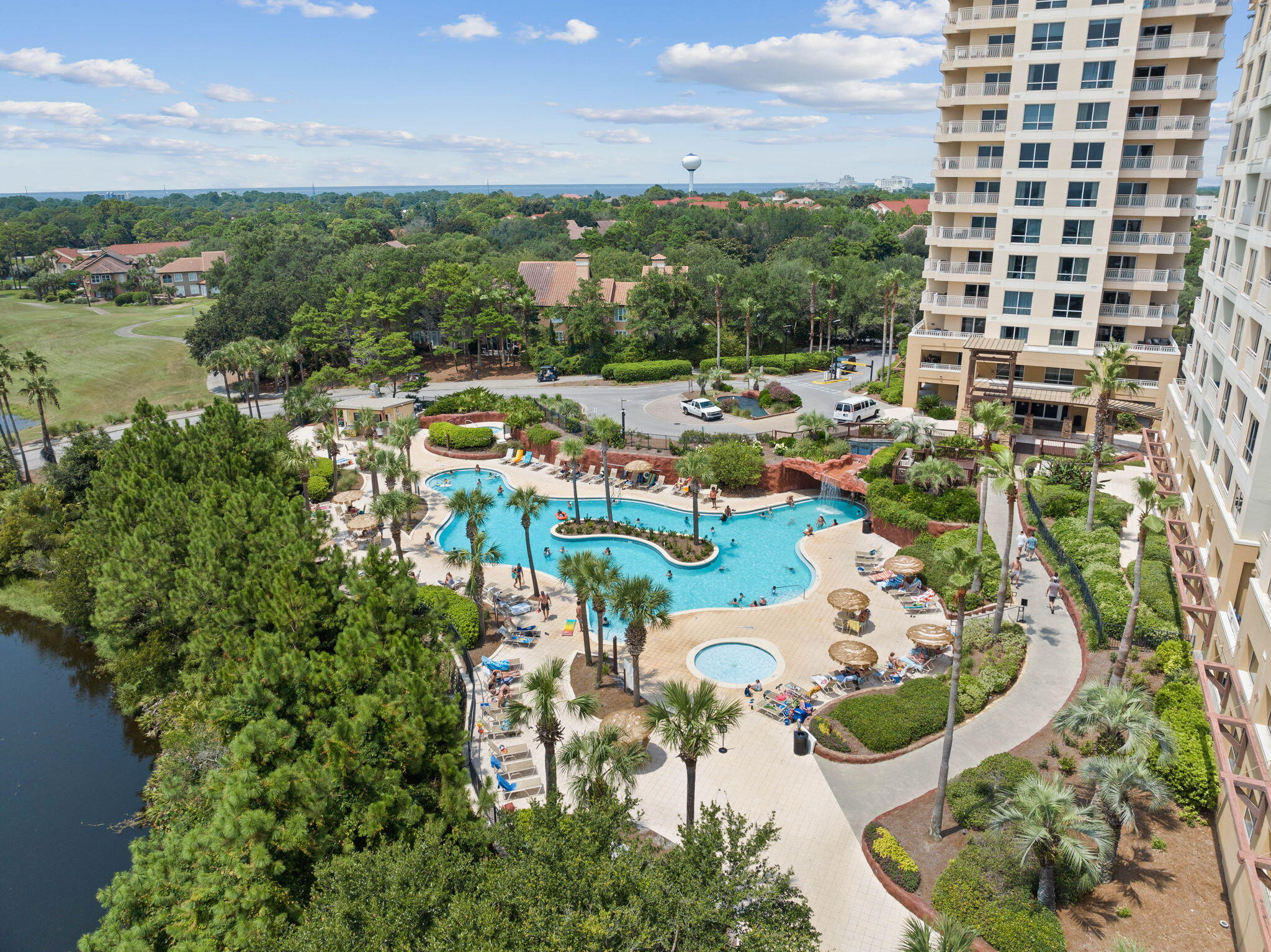 LUAU I - Residential