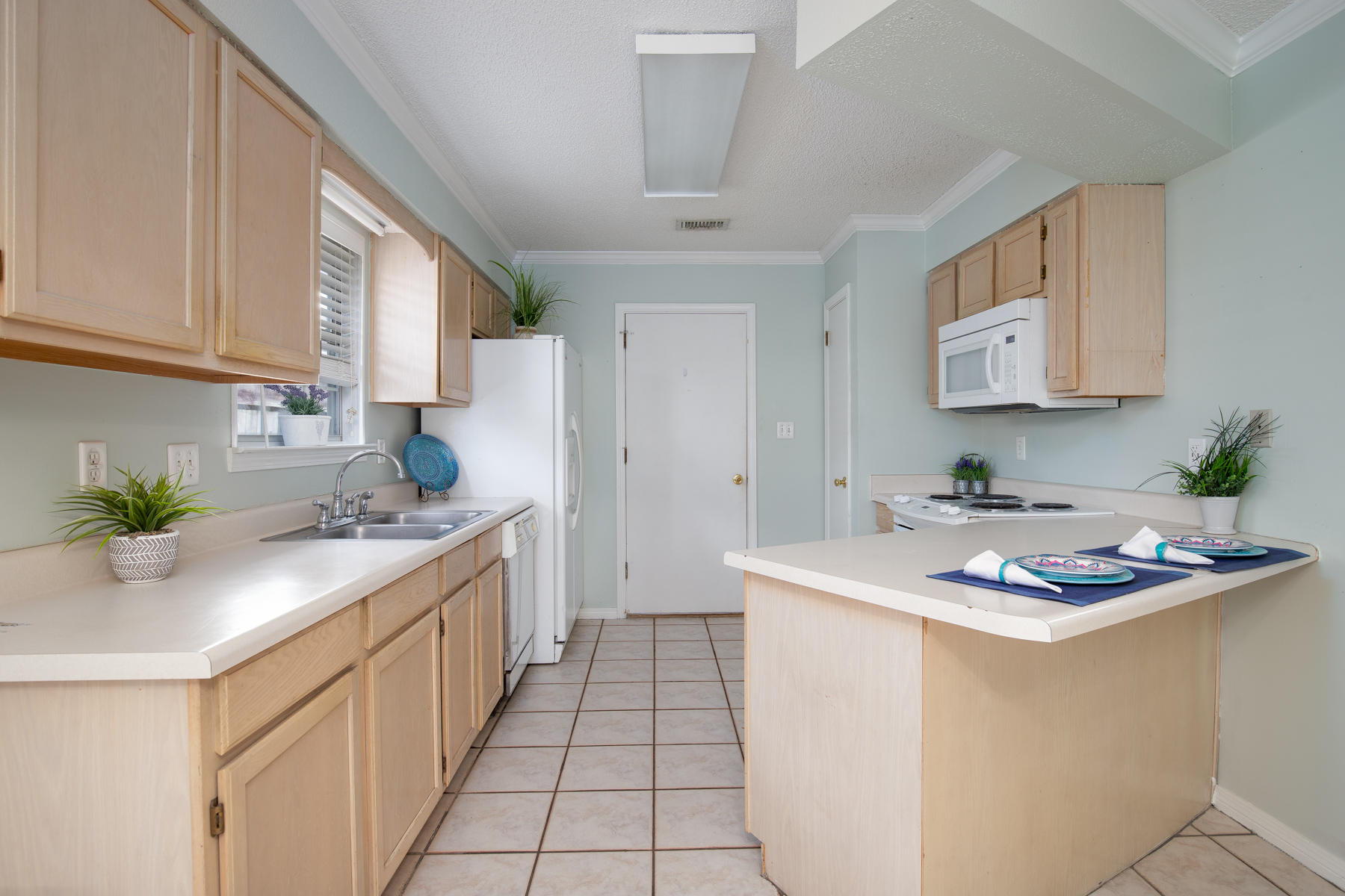 HIDDEN TRAILS PH 2 - Residential Lease