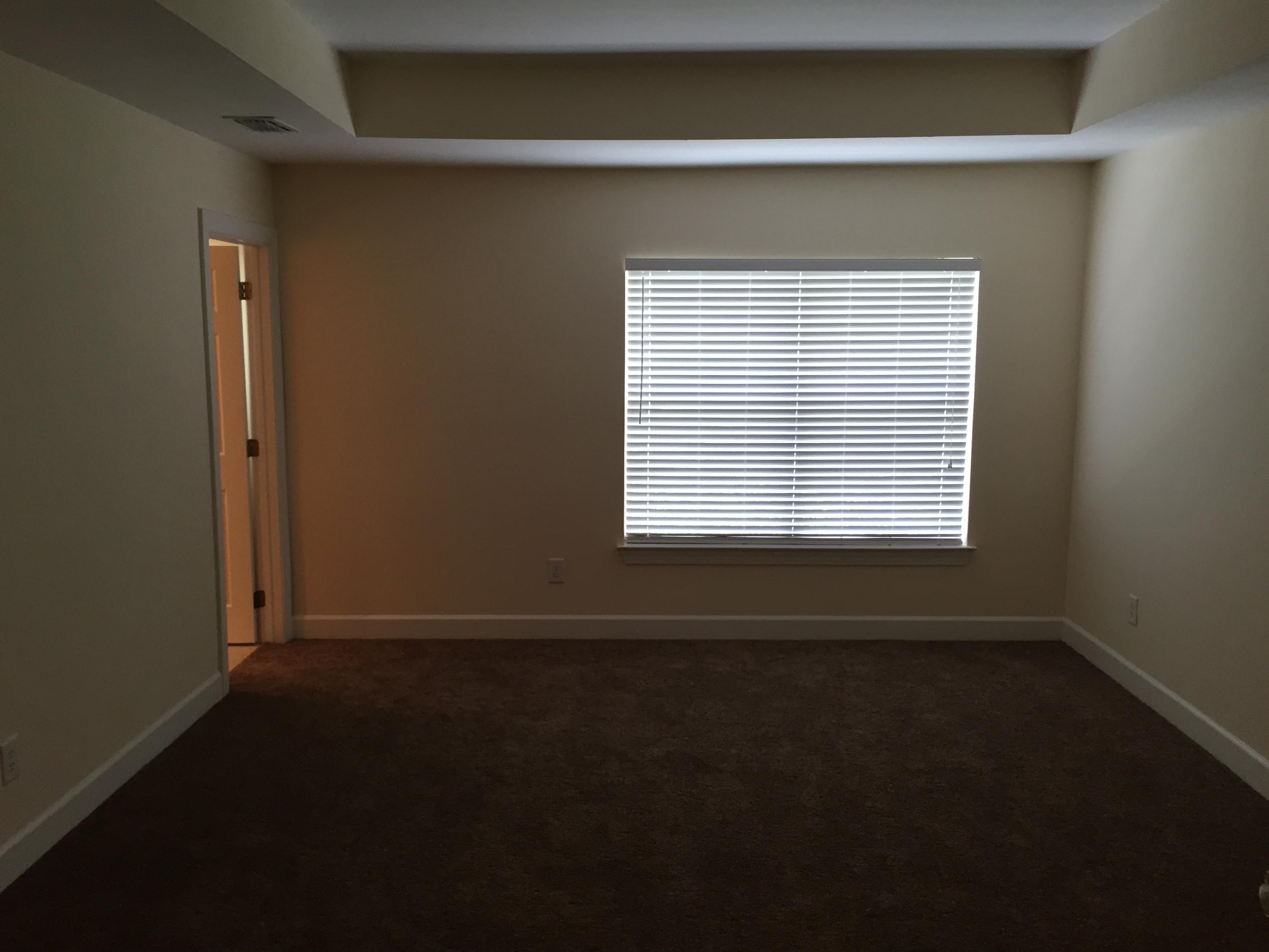 EAGLE BAY - Residential Lease