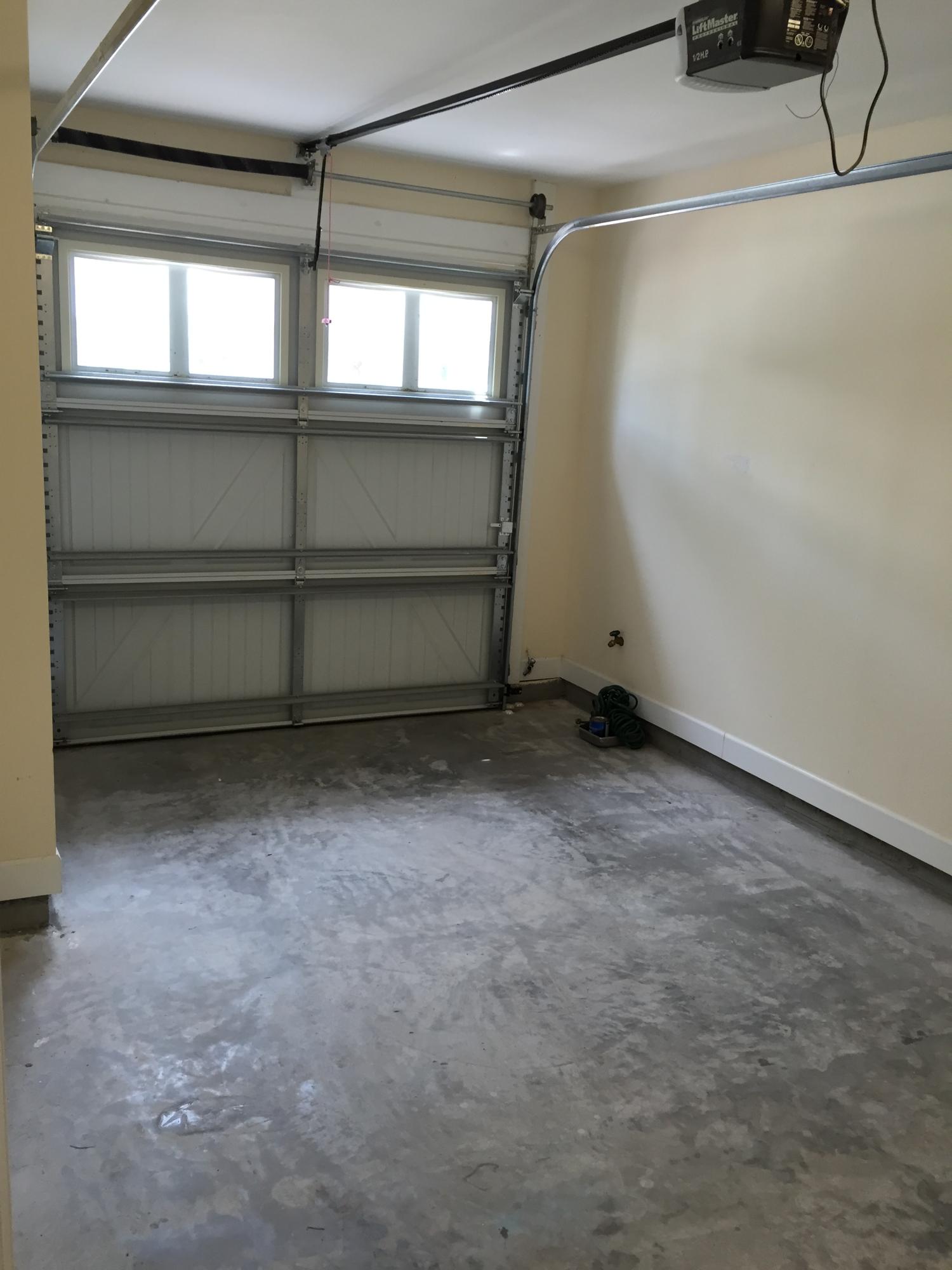EAGLE BAY - Residential Lease
