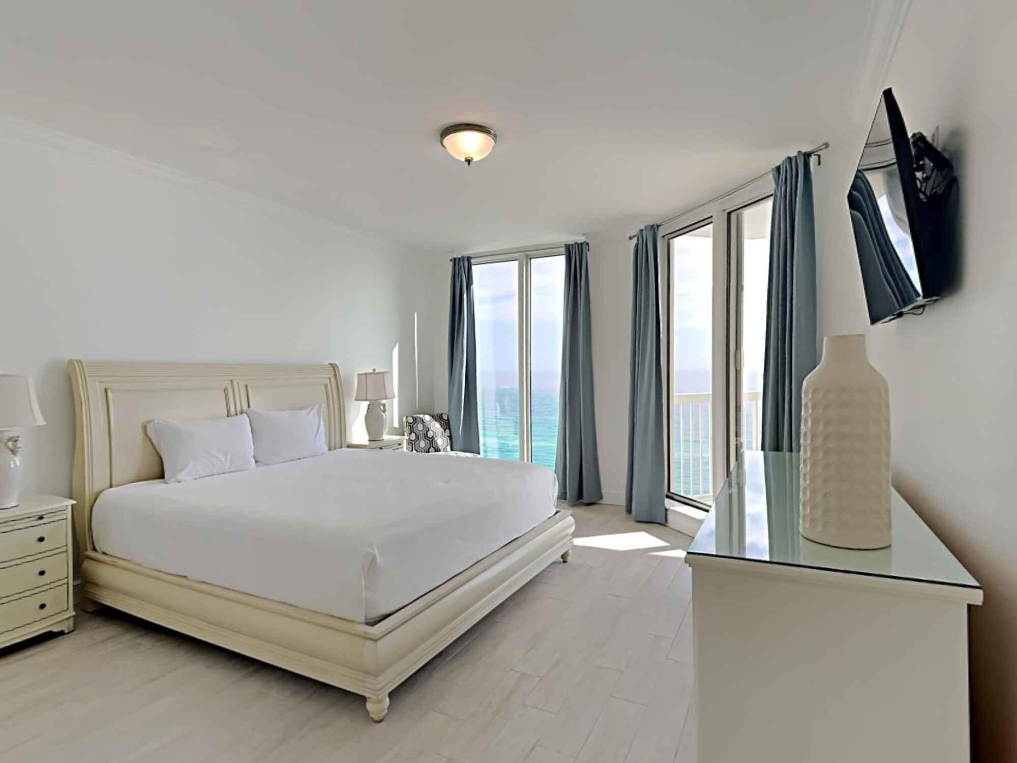 SILVER BEACH TOWERS WEST - Residential