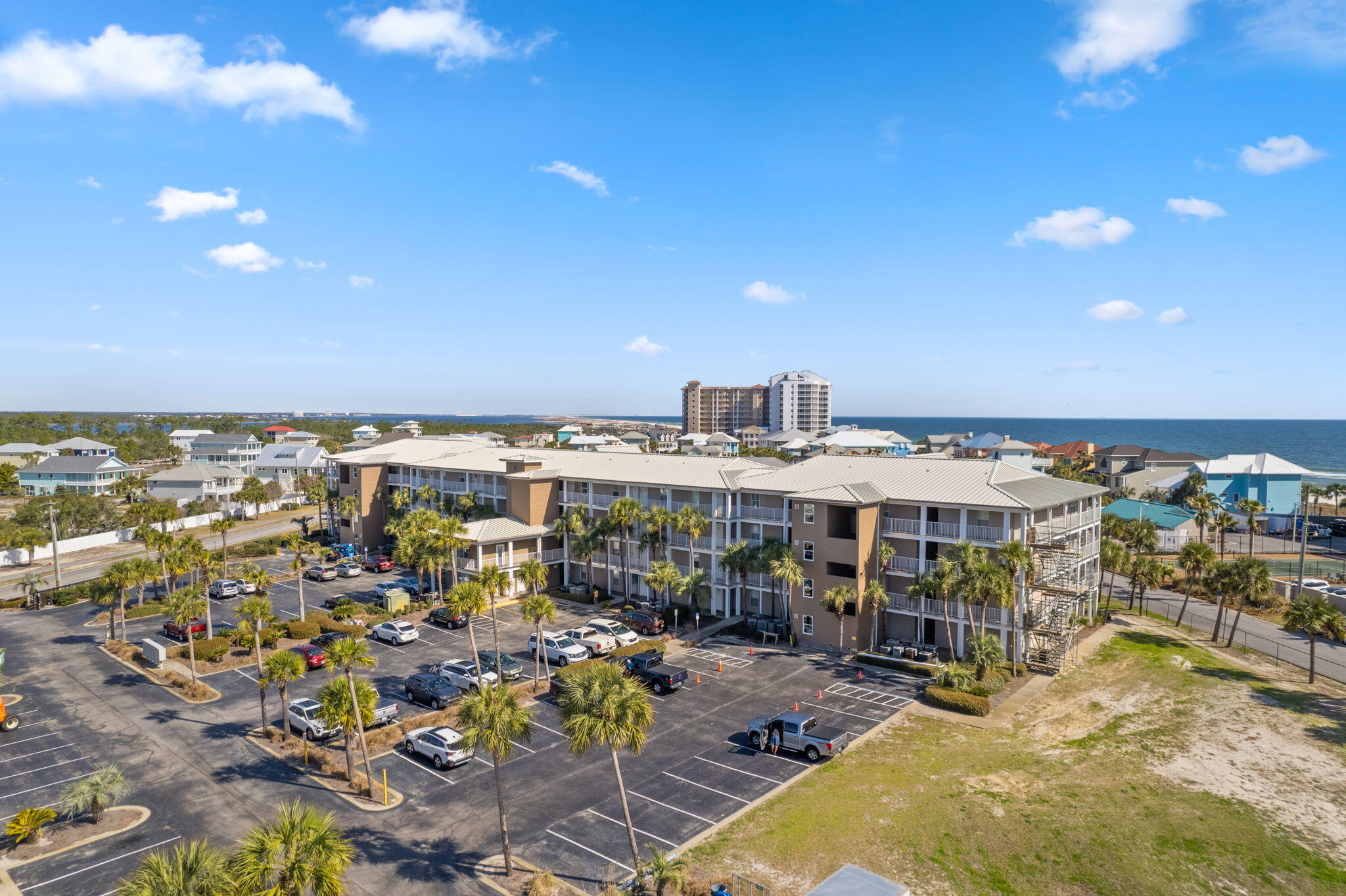 GRAND CARIBBEAN EAST CONDO - Residential