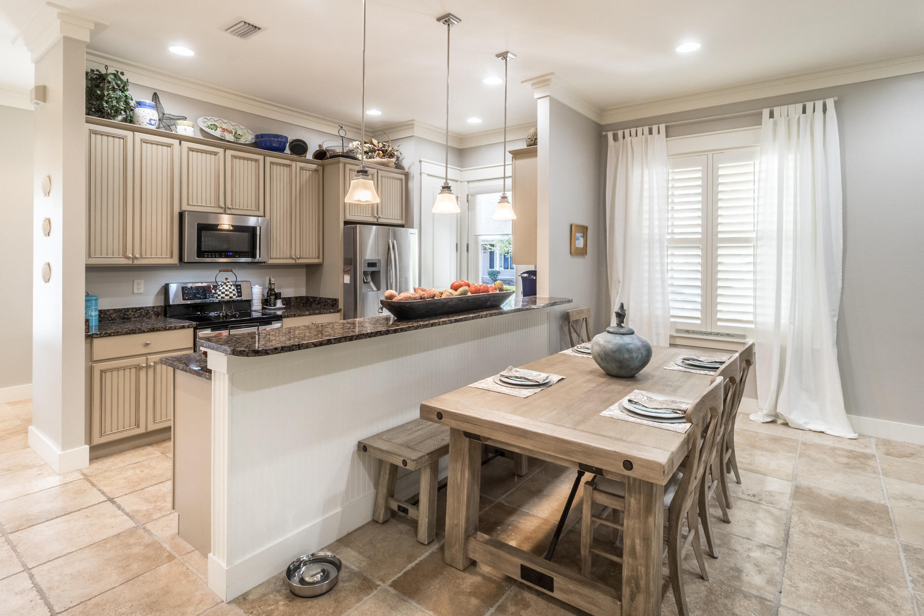 CARSON OAKS - Residential