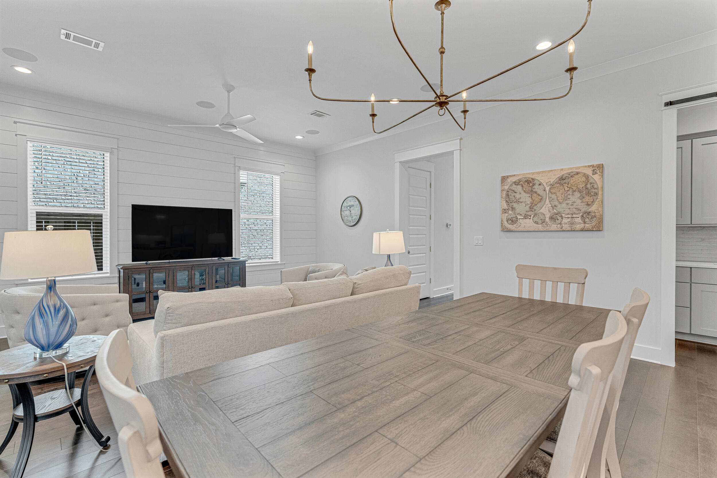 RIDGEWALK - Residential