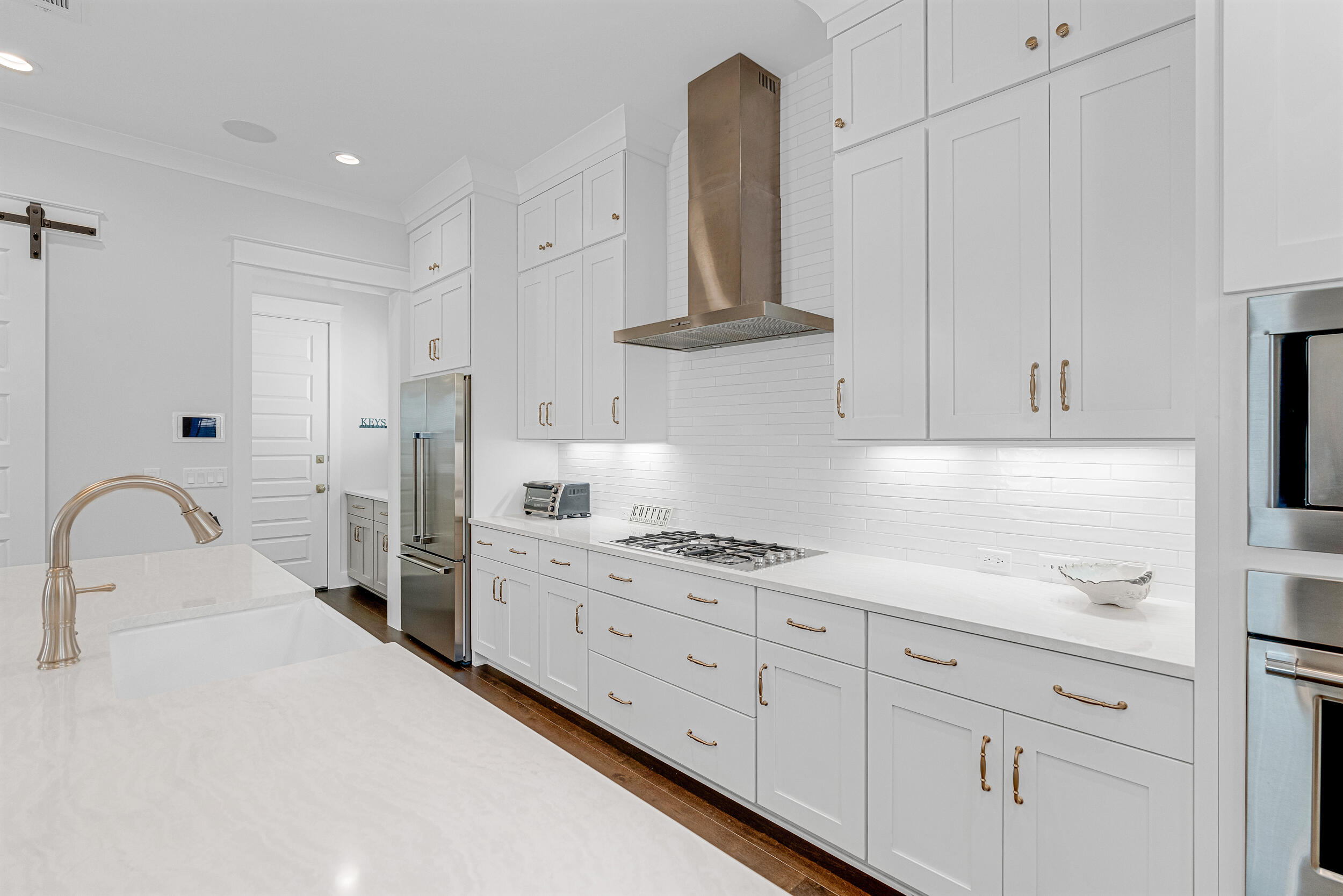 RIDGEWALK - Residential