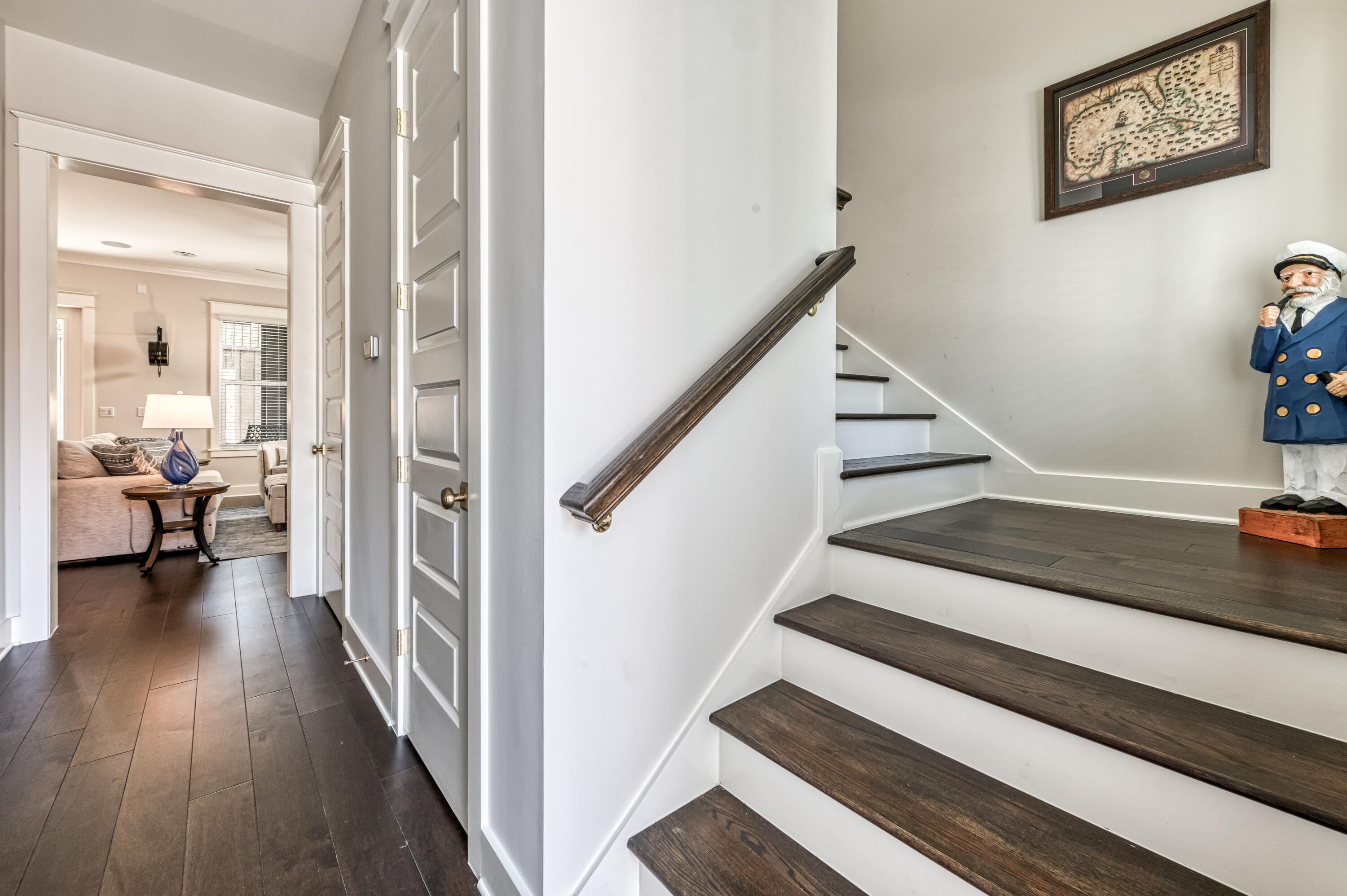 RIDGEWALK - Residential