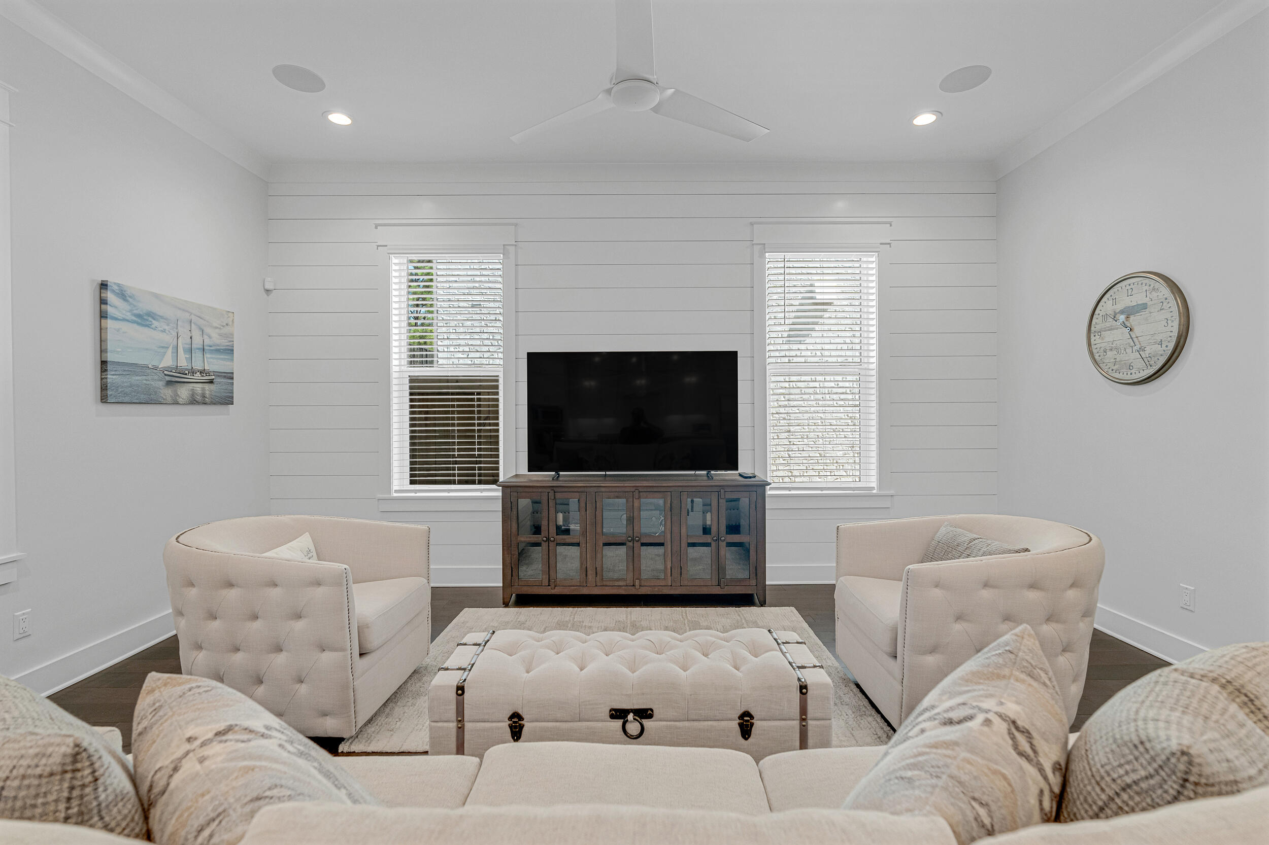 RIDGEWALK - Residential