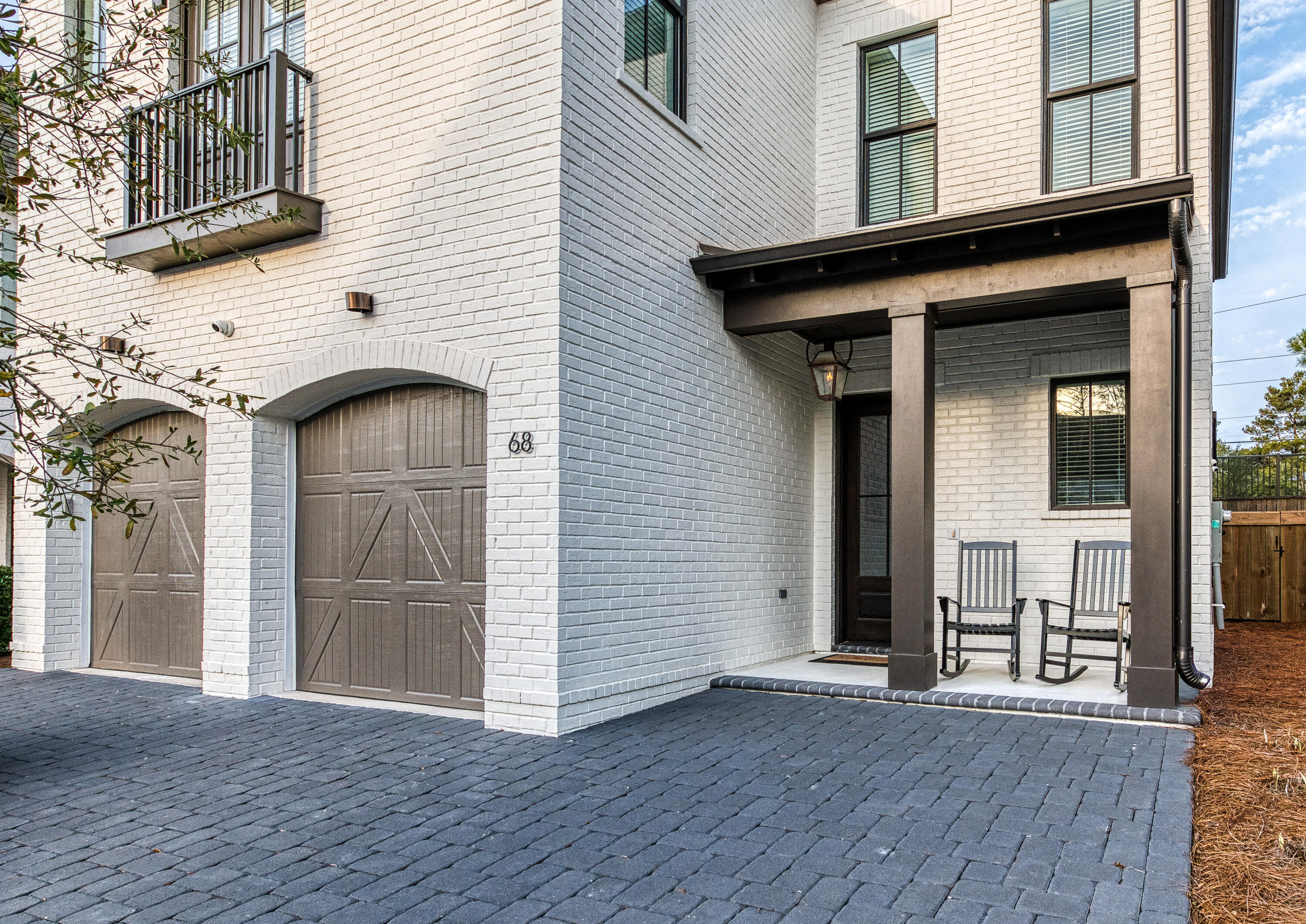 RIDGEWALK - Residential