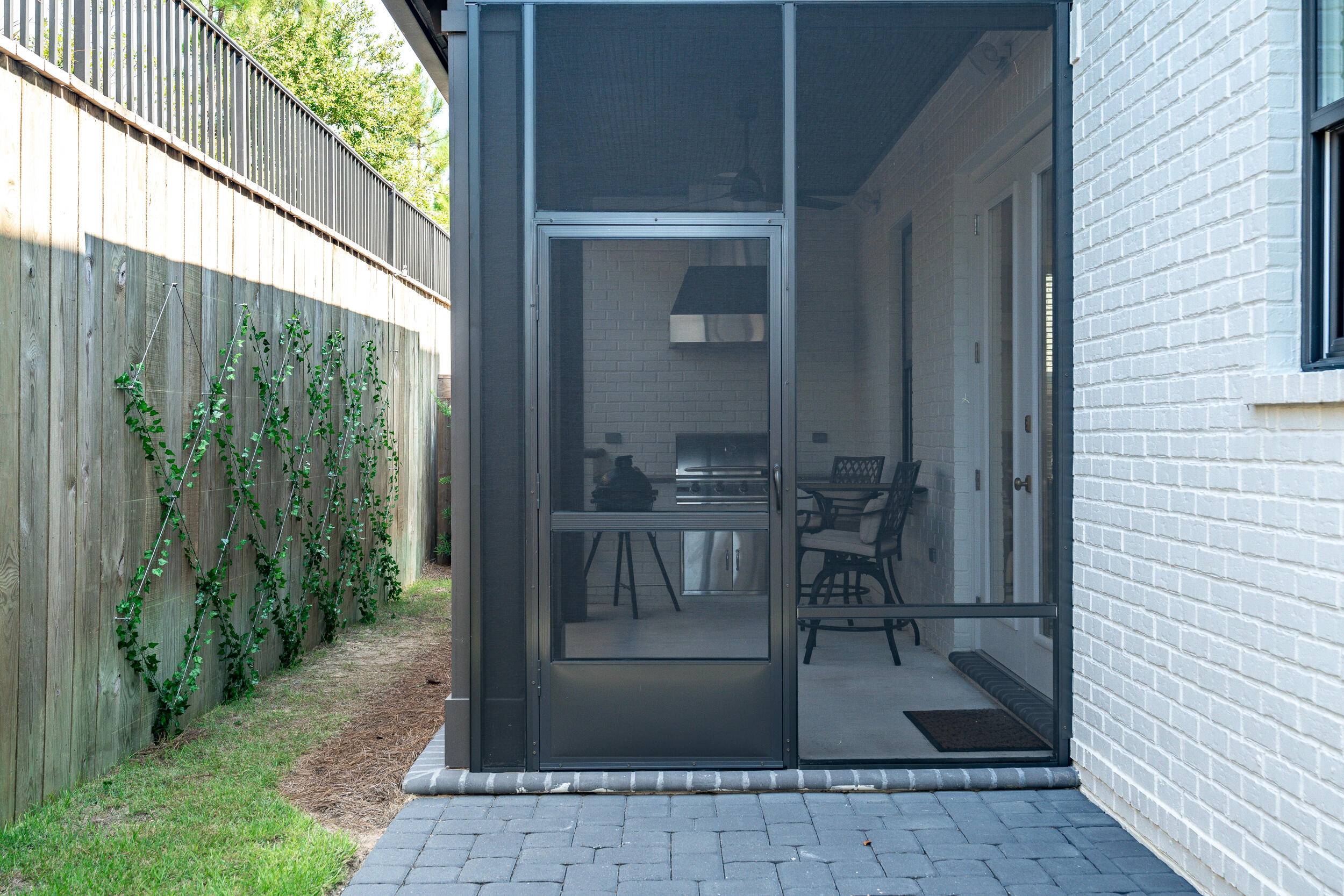 RIDGEWALK - Residential