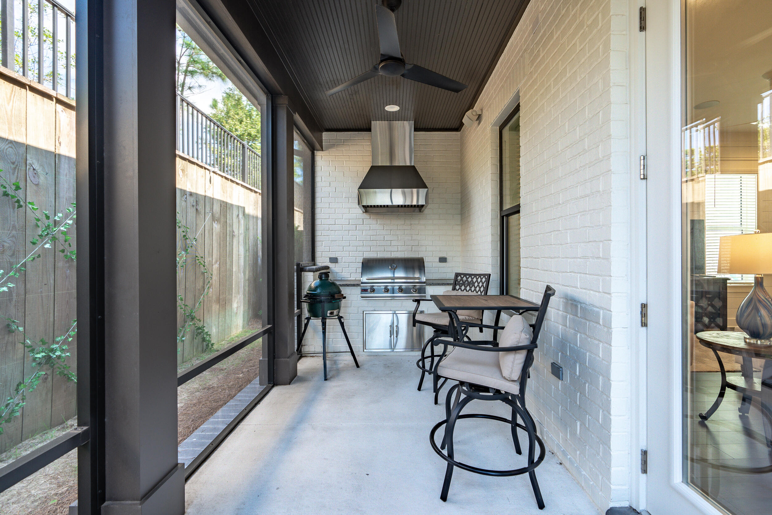RIDGEWALK - Residential