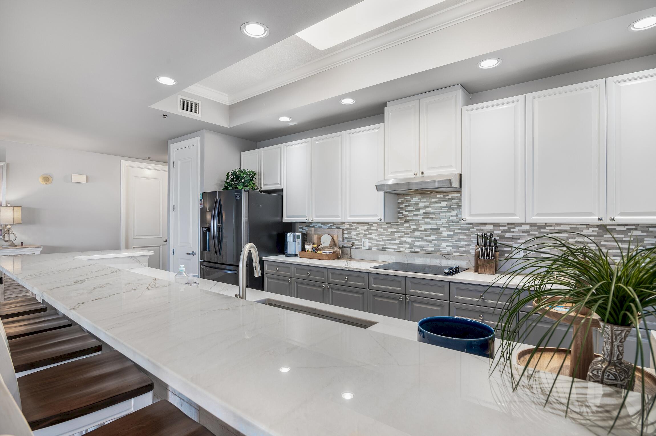 HARBOR LANDING - Residential