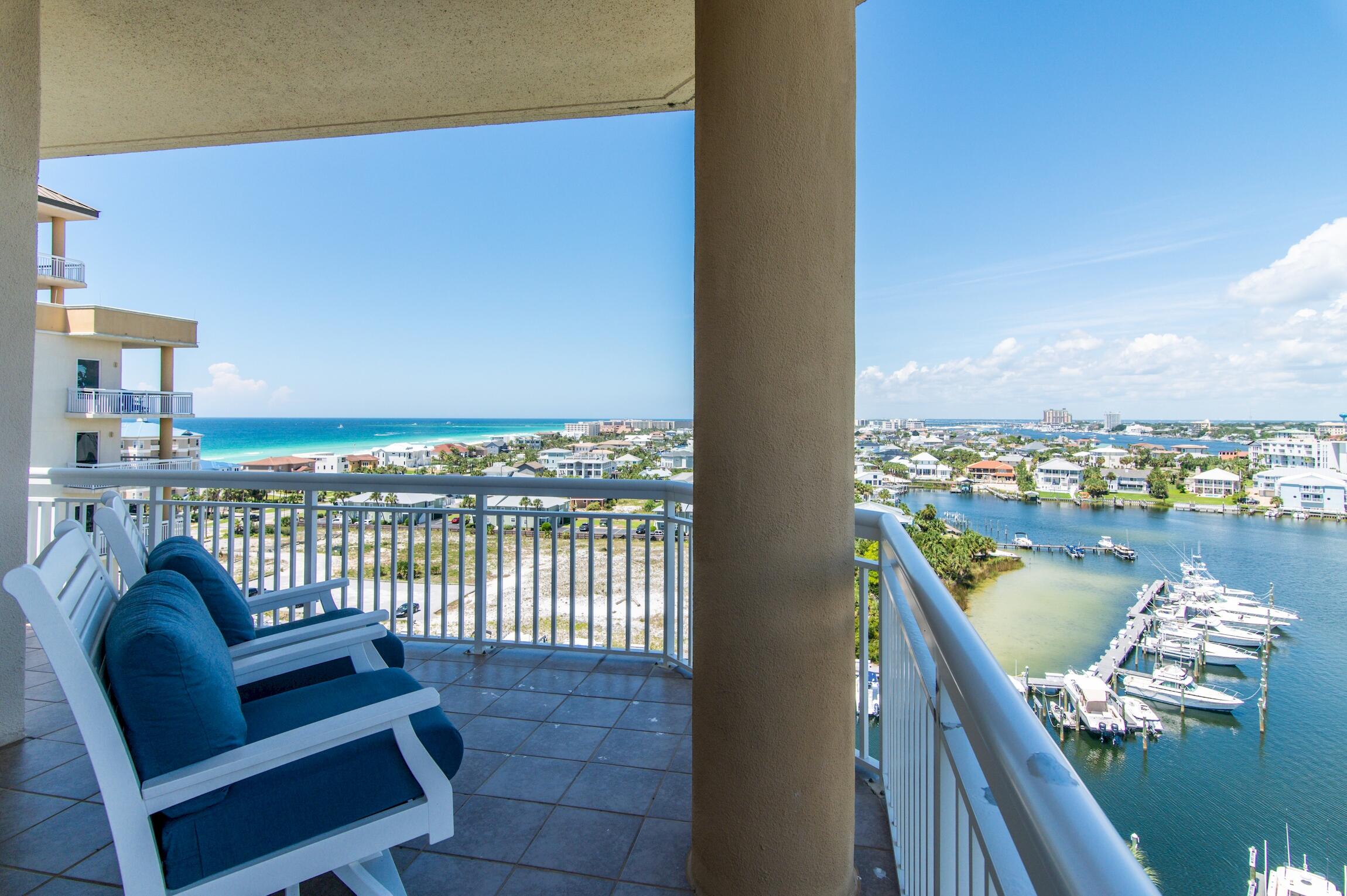 HARBOR LANDING - Residential