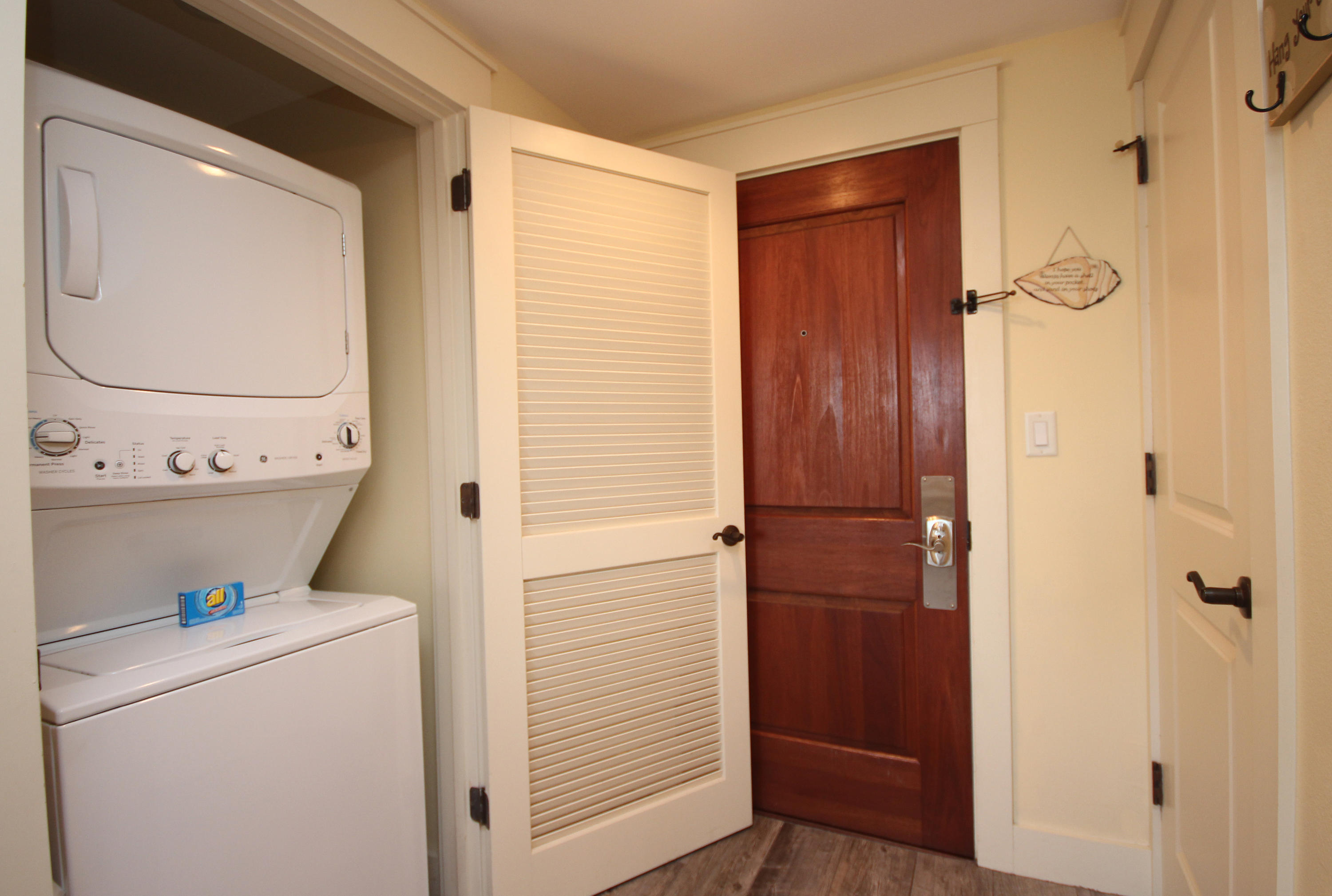 OBSERVATION POINT, Baytowne - Residential