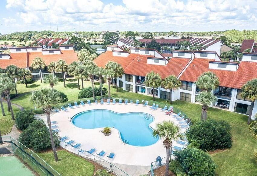 Edgewater Golf Villas II-B - Residential