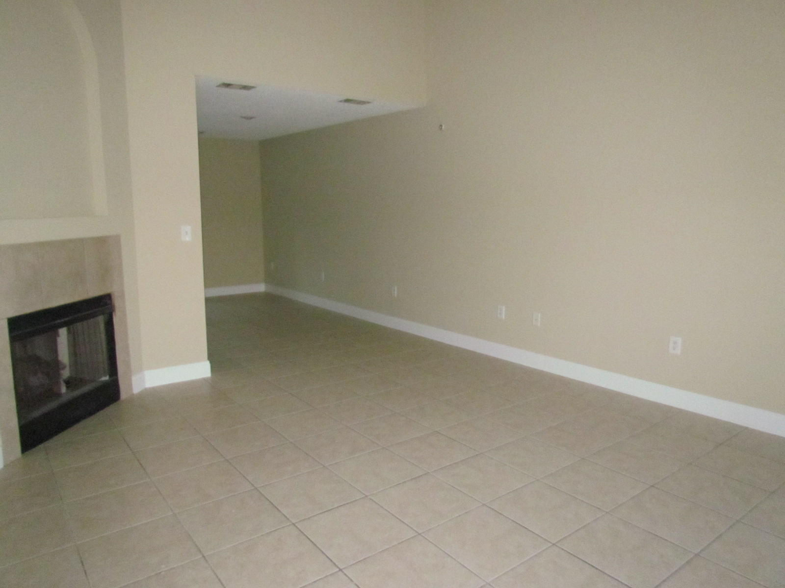Nice, roomy townhome with 3 bedrooms and two and a half baths. Tile flooring downstairs and carpet upstairs. laundry hook up inside as well as one car garage with automatic garage door opener. Kitchen has all appliances included. In close proximity to Walker Elementary school. Owner will consider a pet that is spayed/neutered, housebroken and up to date on all shots. A non refundable pet fee would be required. No smoking!Any person 18 years old or older must apply separately. Tenants required to carry renter's liability insurance.