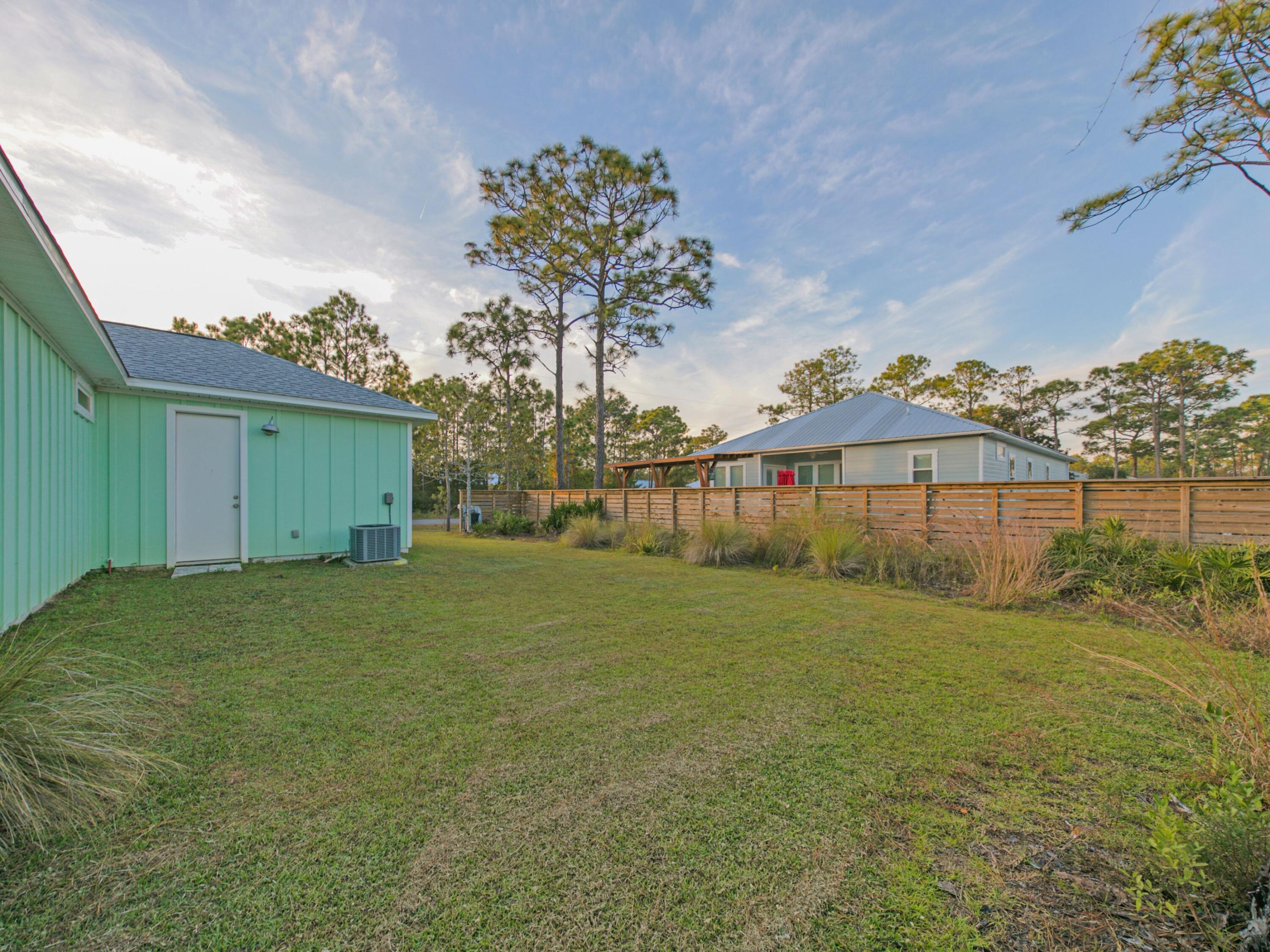 SHELTER COVE ESTATES - Residential Lease