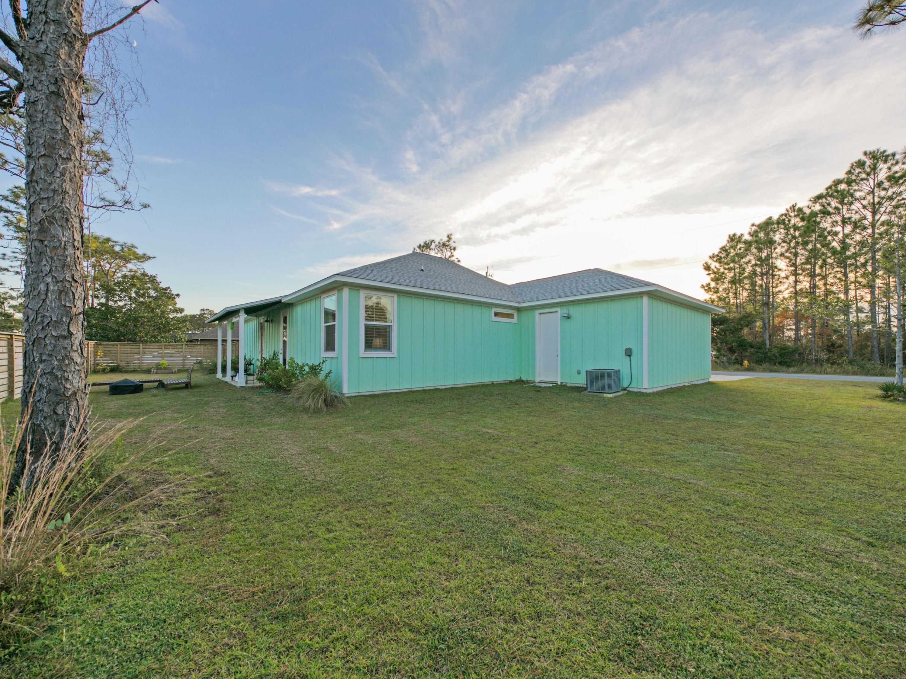 SHELTER COVE ESTATES - Residential Lease