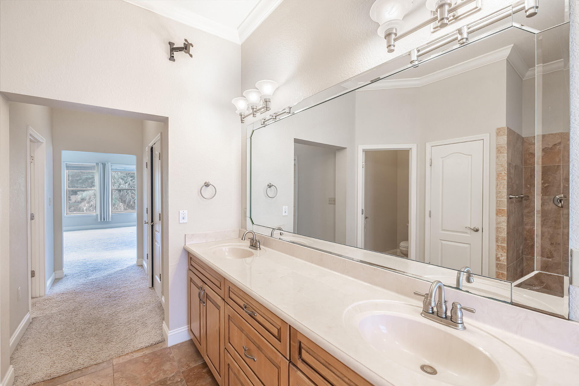 EDGEWATER VILLAGE - Residential