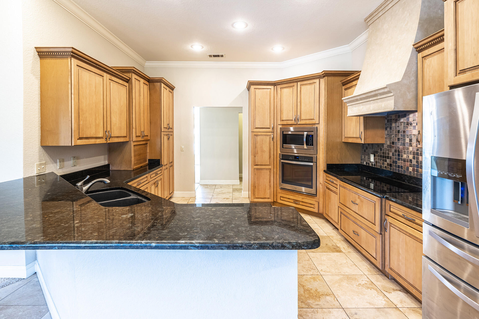 EDGEWATER VILLAGE - Residential