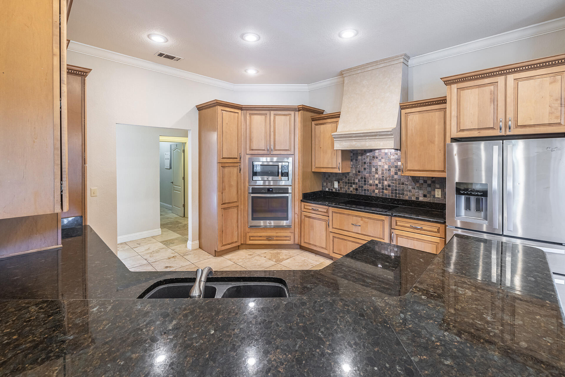 EDGEWATER VILLAGE - Residential