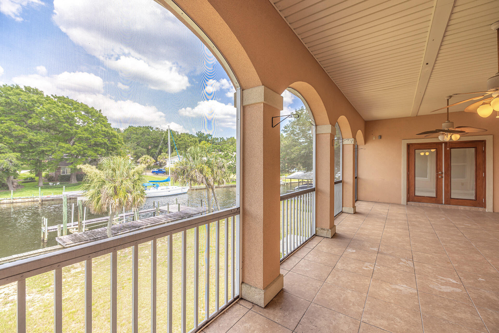 EDGEWATER VILLAGE - Residential