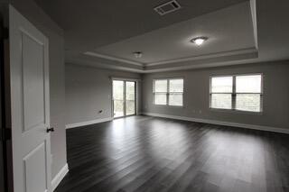 FOX VALLEY - Residential Lease