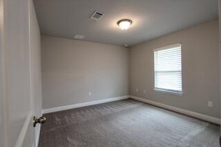 FOX VALLEY - Residential Lease