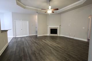 FOX VALLEY - Residential Lease