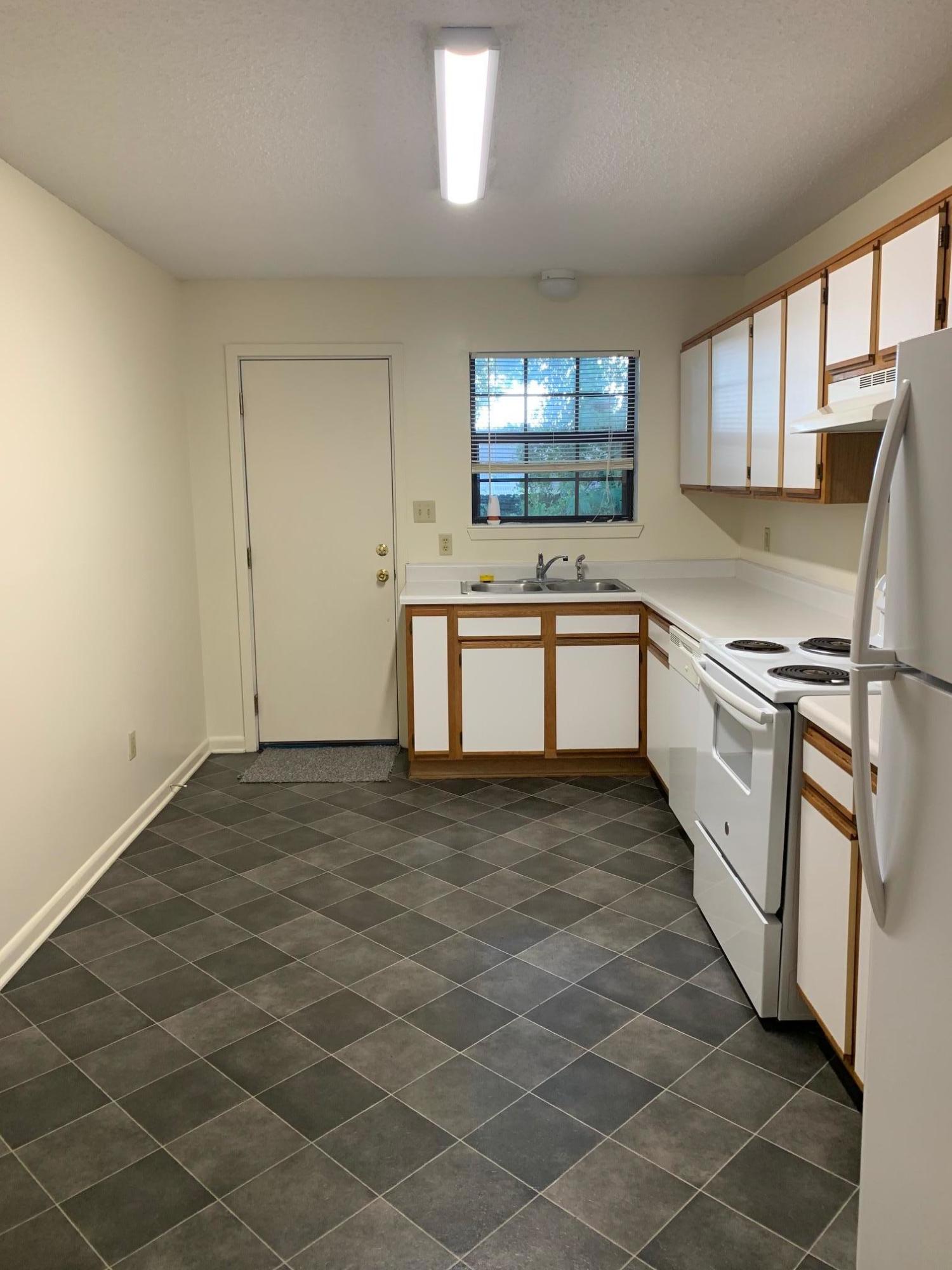 FWB CENTRAL - Residential Lease