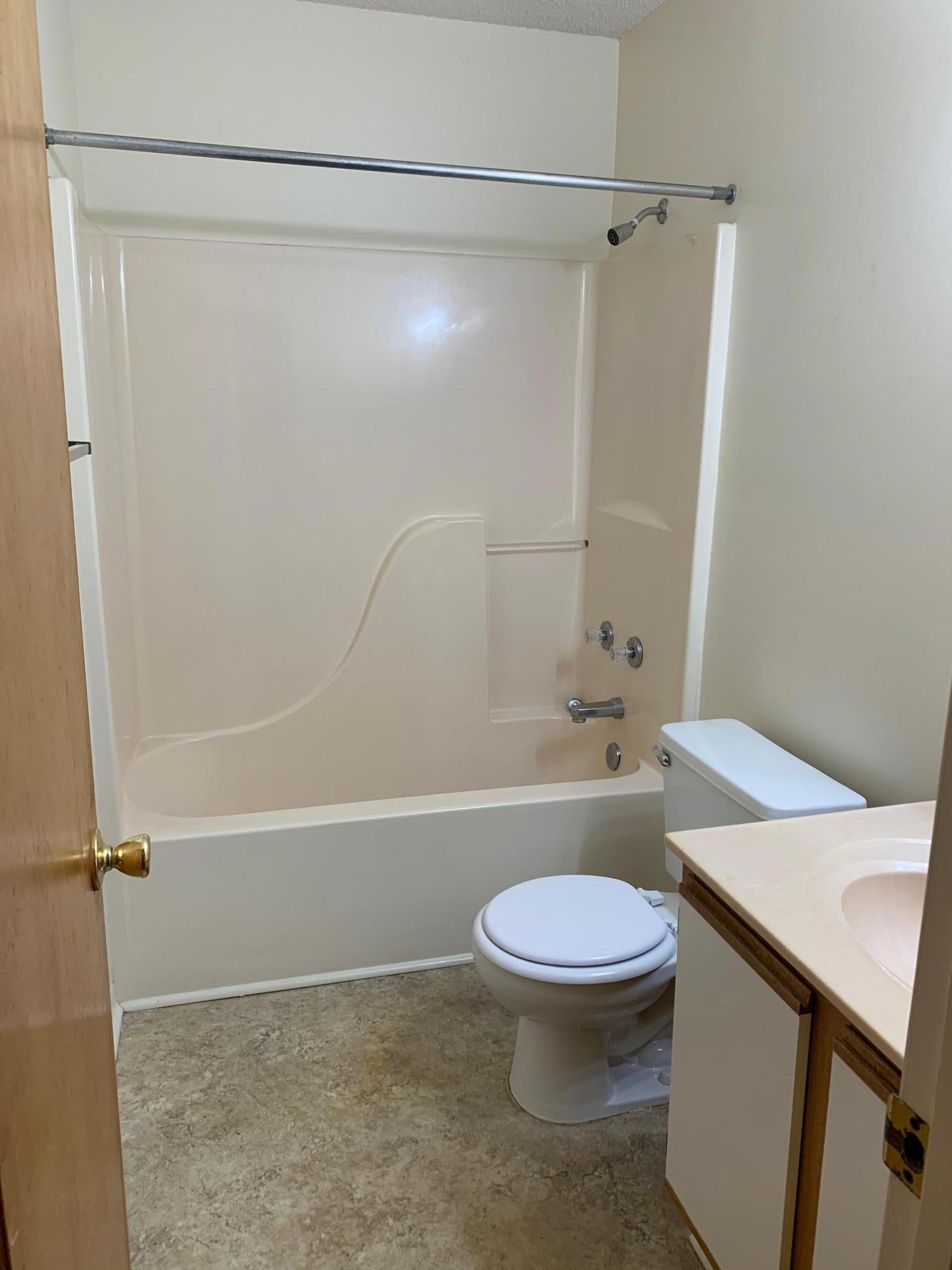FWB CENTRAL - Residential Lease