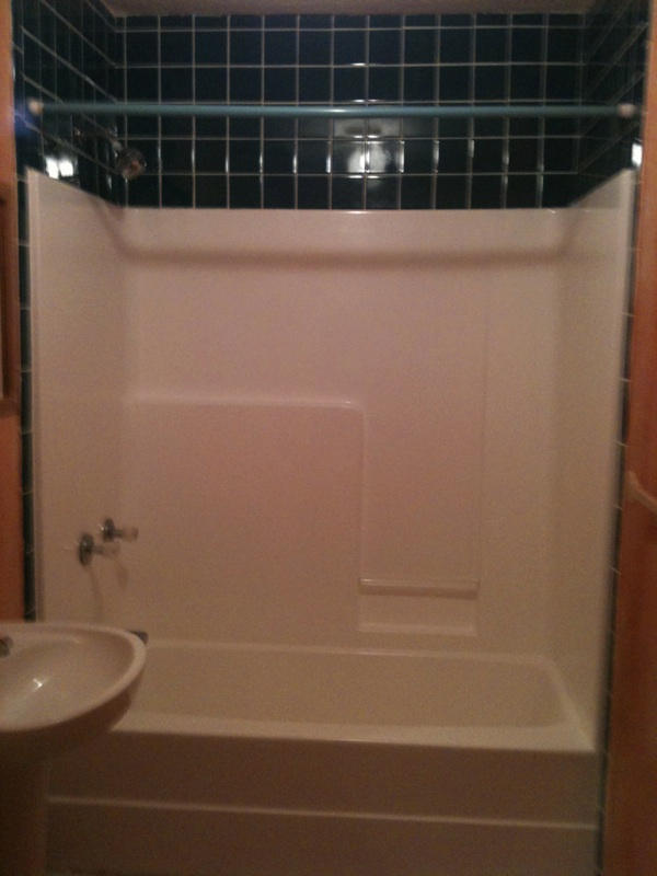 HIGHLAND HILLS - Residential Lease